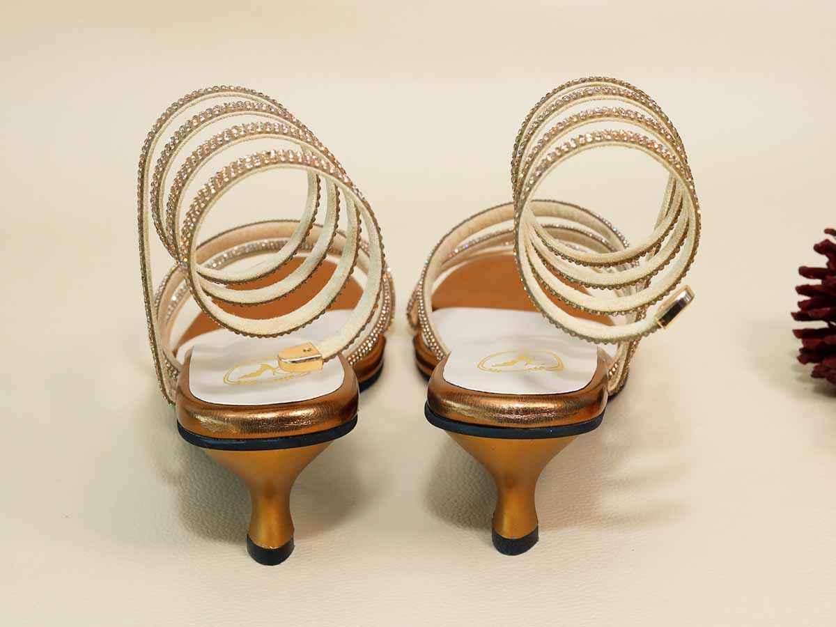 Junk Gold Spring Kitten Heel