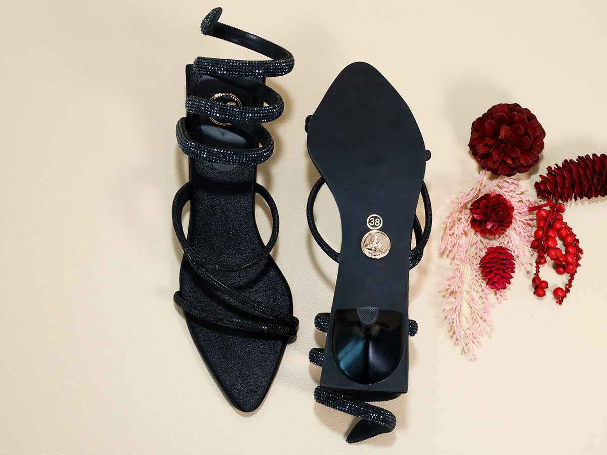 Black Panther Kitten Heel
