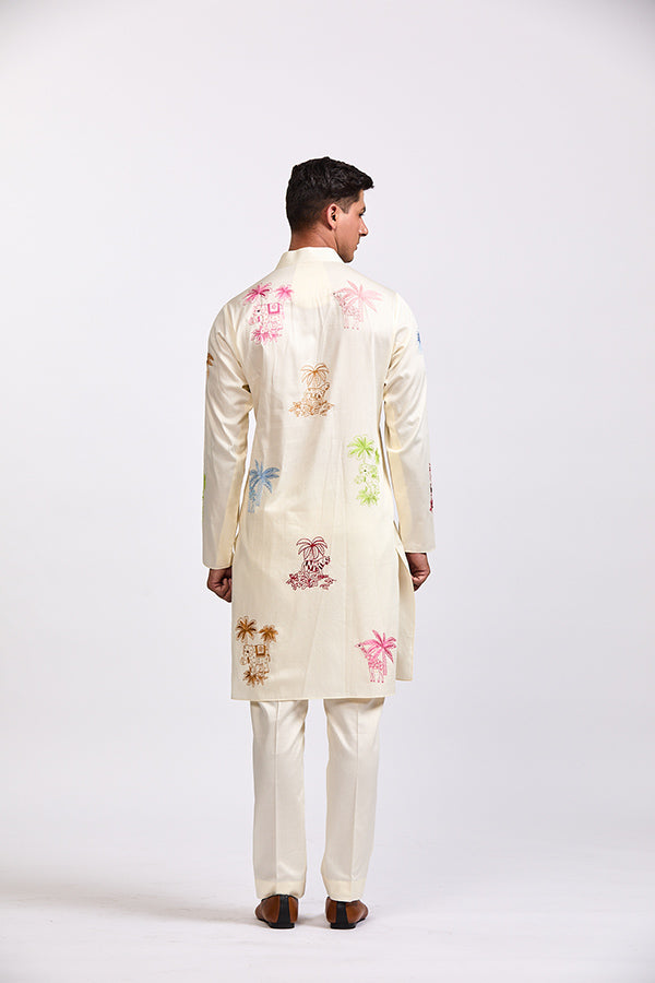 Ivory Giraffe & Cats Kurta Pant Set