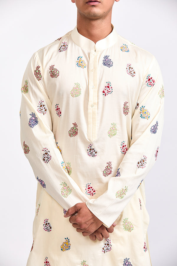 Ivory Ramthambore Kurta Pant Set