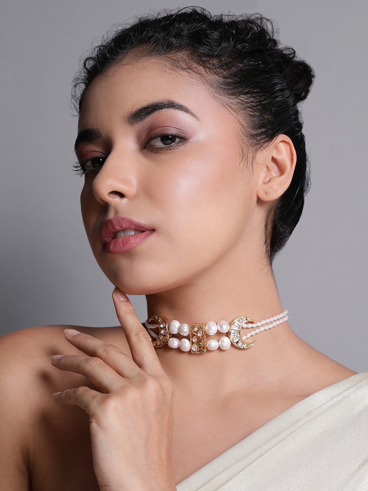 Le Saira Pearl & Kundan Necklace