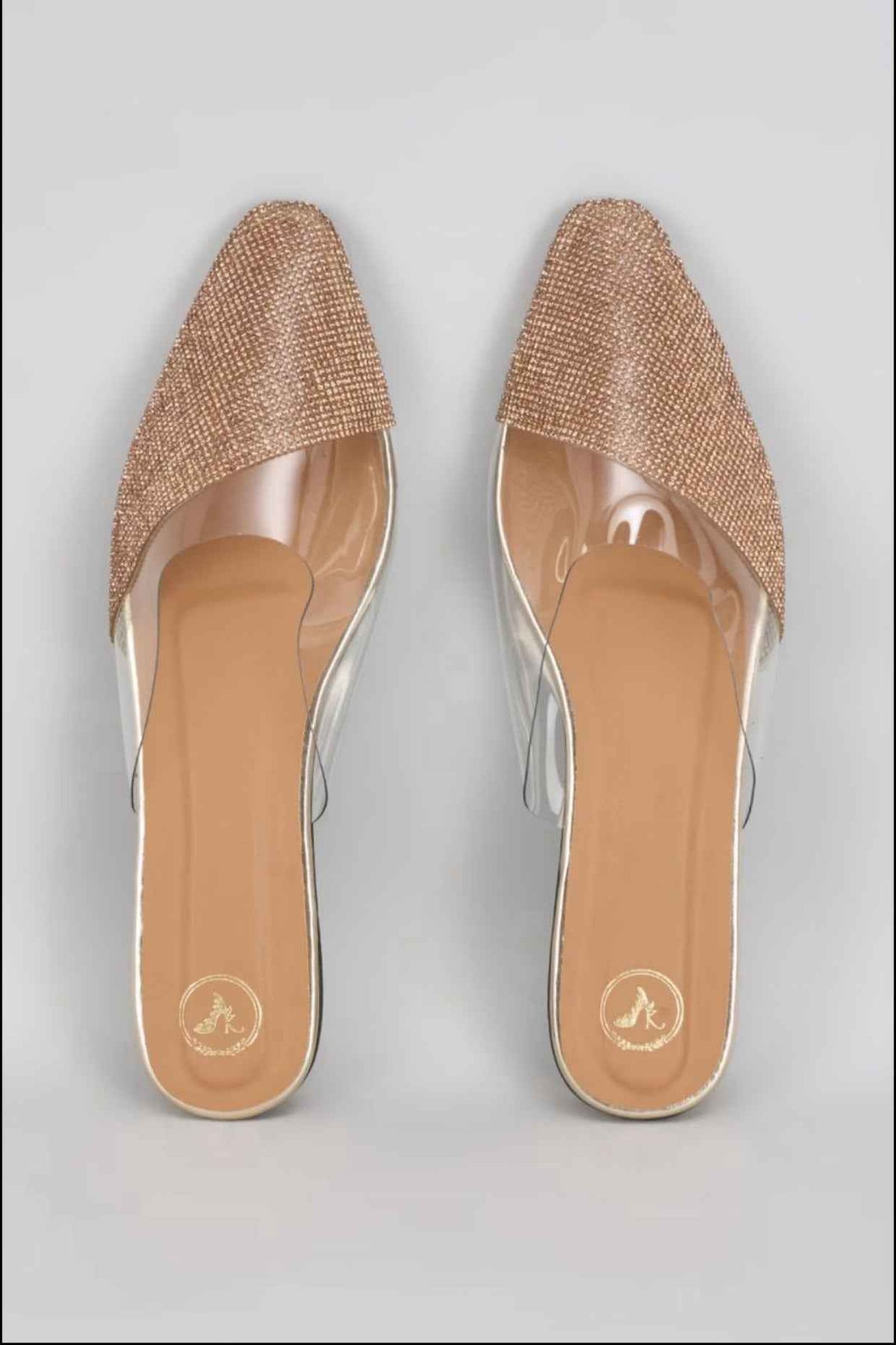 Close Toe Faux Leather Gold Sleek Cheek Flats