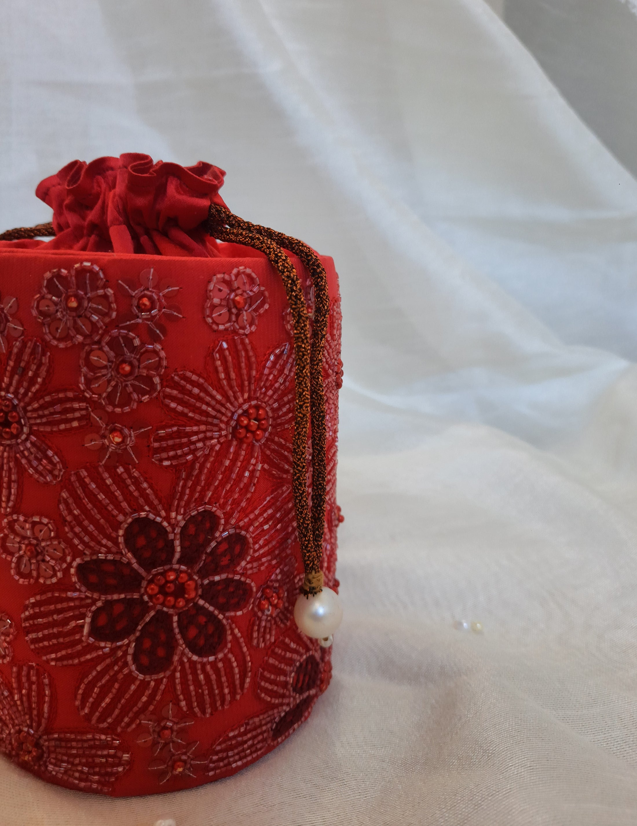 Elixir Floral Scarlet Circular Bag