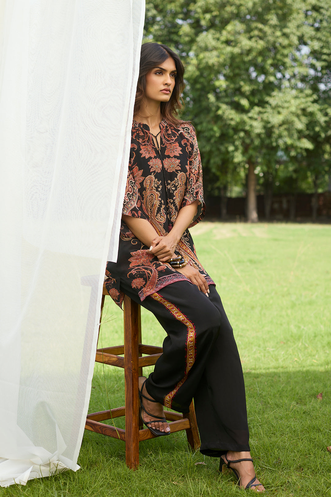 Black Ember Printed Set