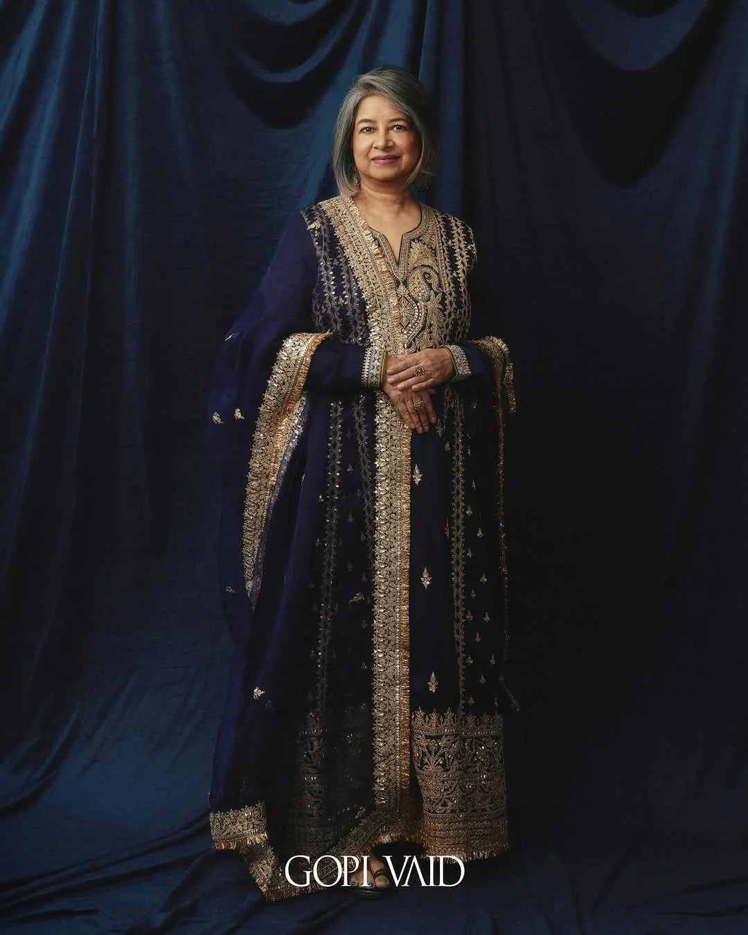 Rekha Bhardwaj in Zahina AG Set