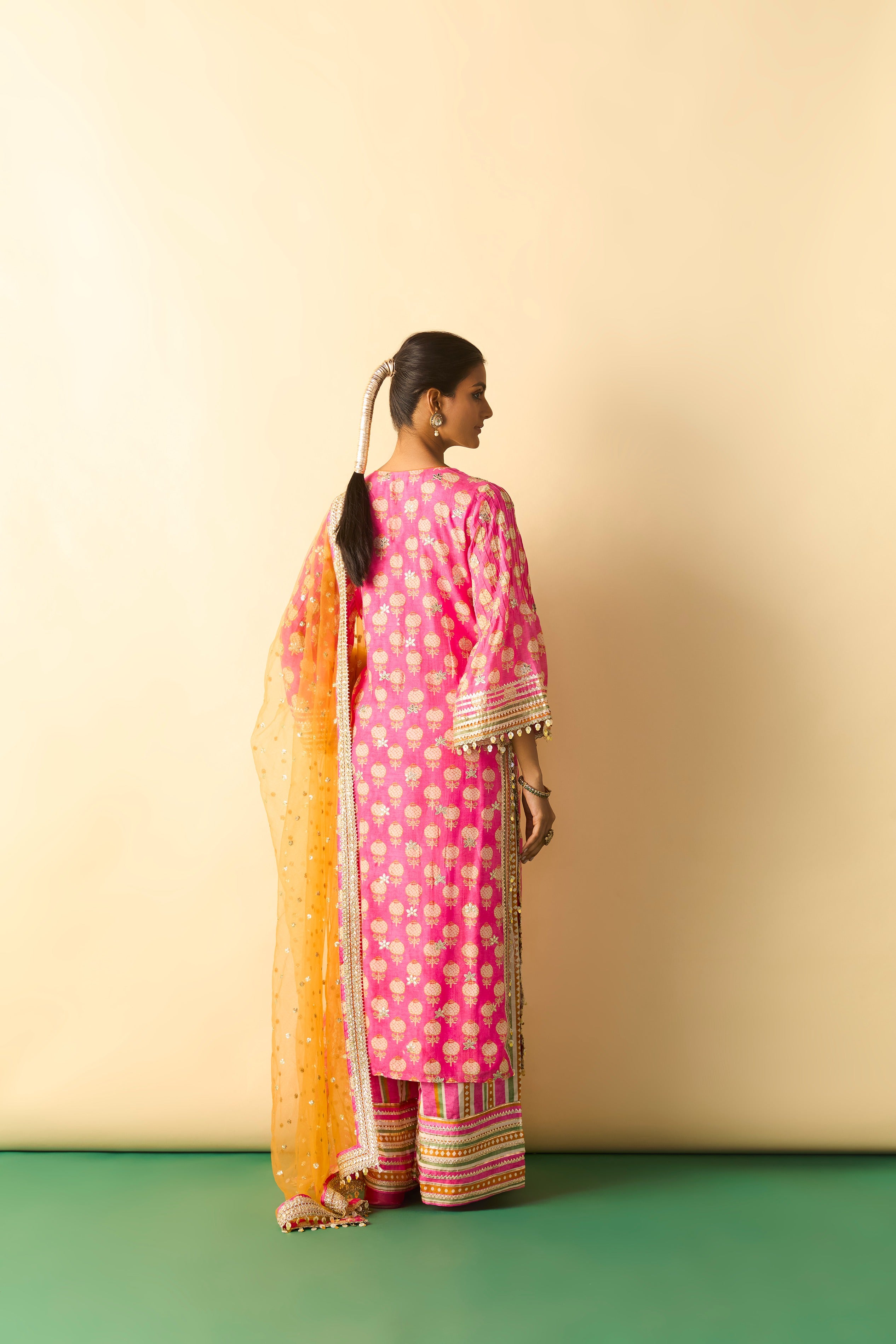 Dwiti Kurta Set