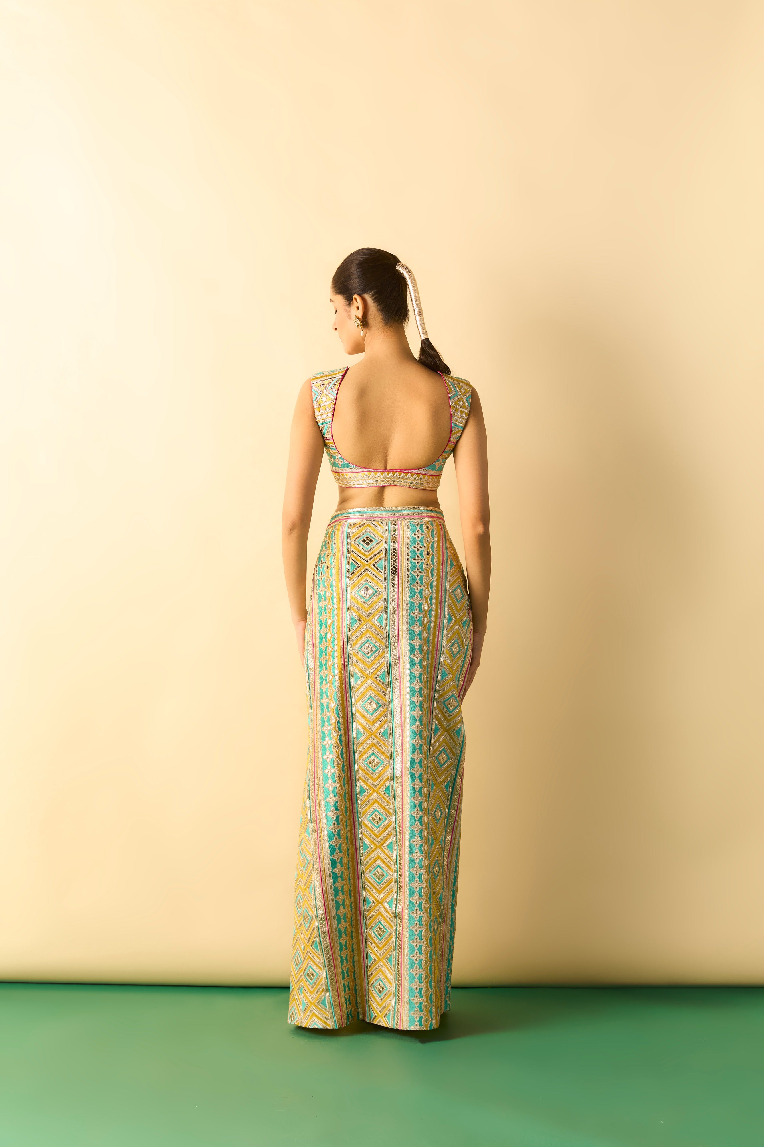 Kashvi Slit Skirt Set