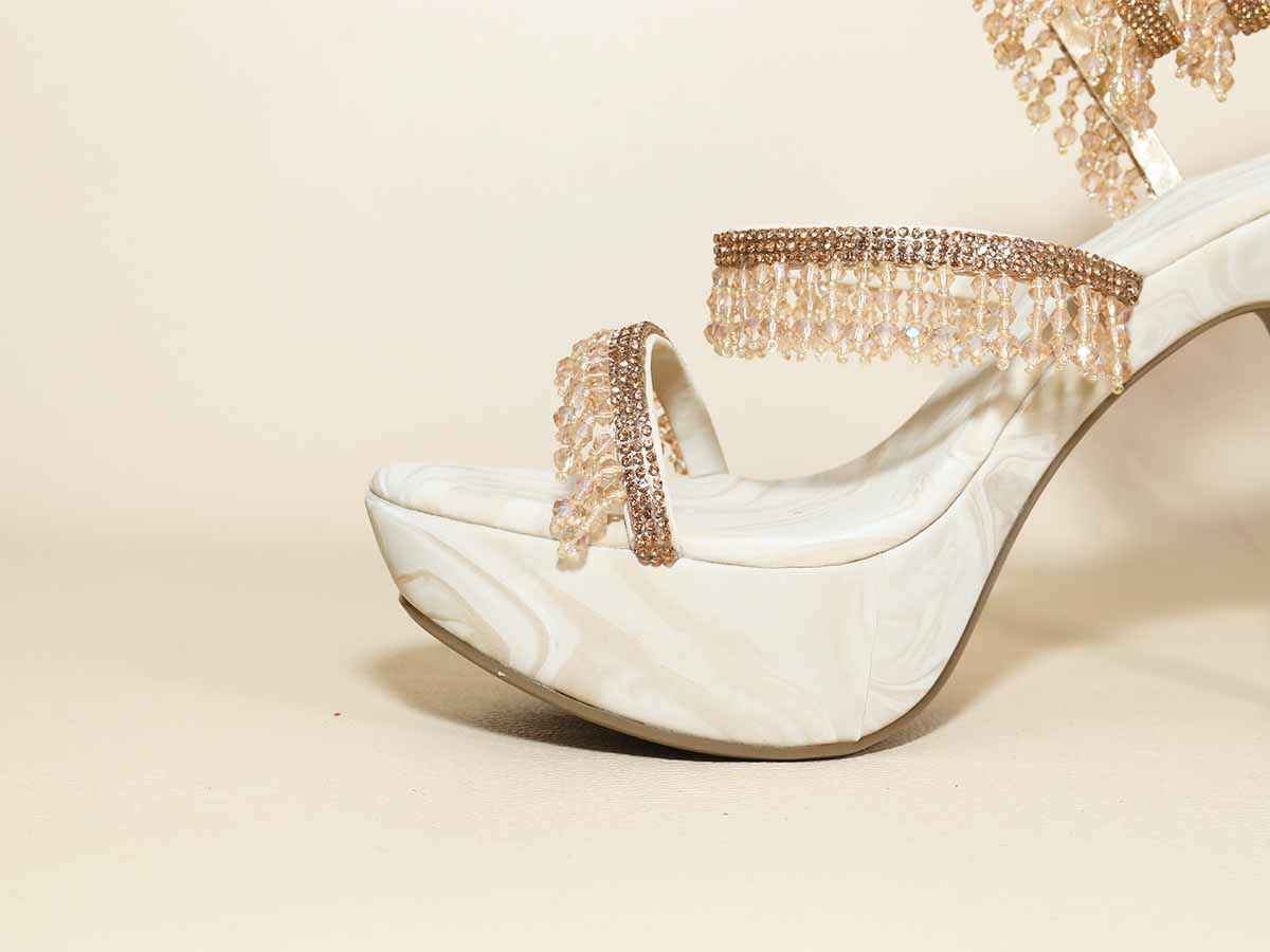 Glitz Spring Beige Letoes pencil Heel