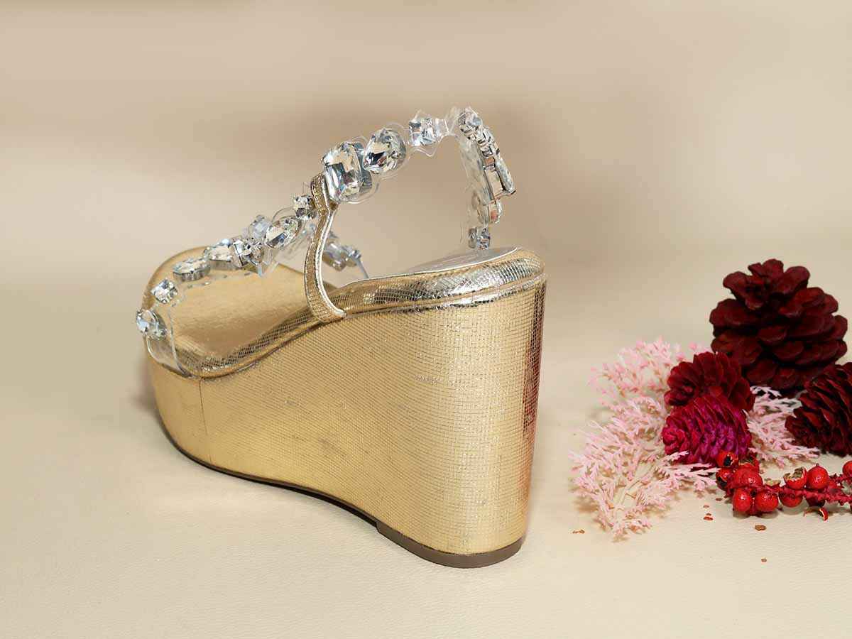 Silver Chunky Rocks Wedge