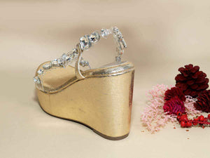 Silver Chunky Rocks Wedge