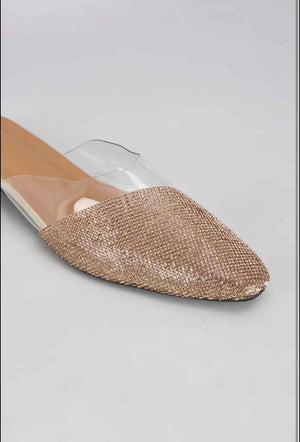 Close Toe Faux Leather Gold Sleek Cheek Flats