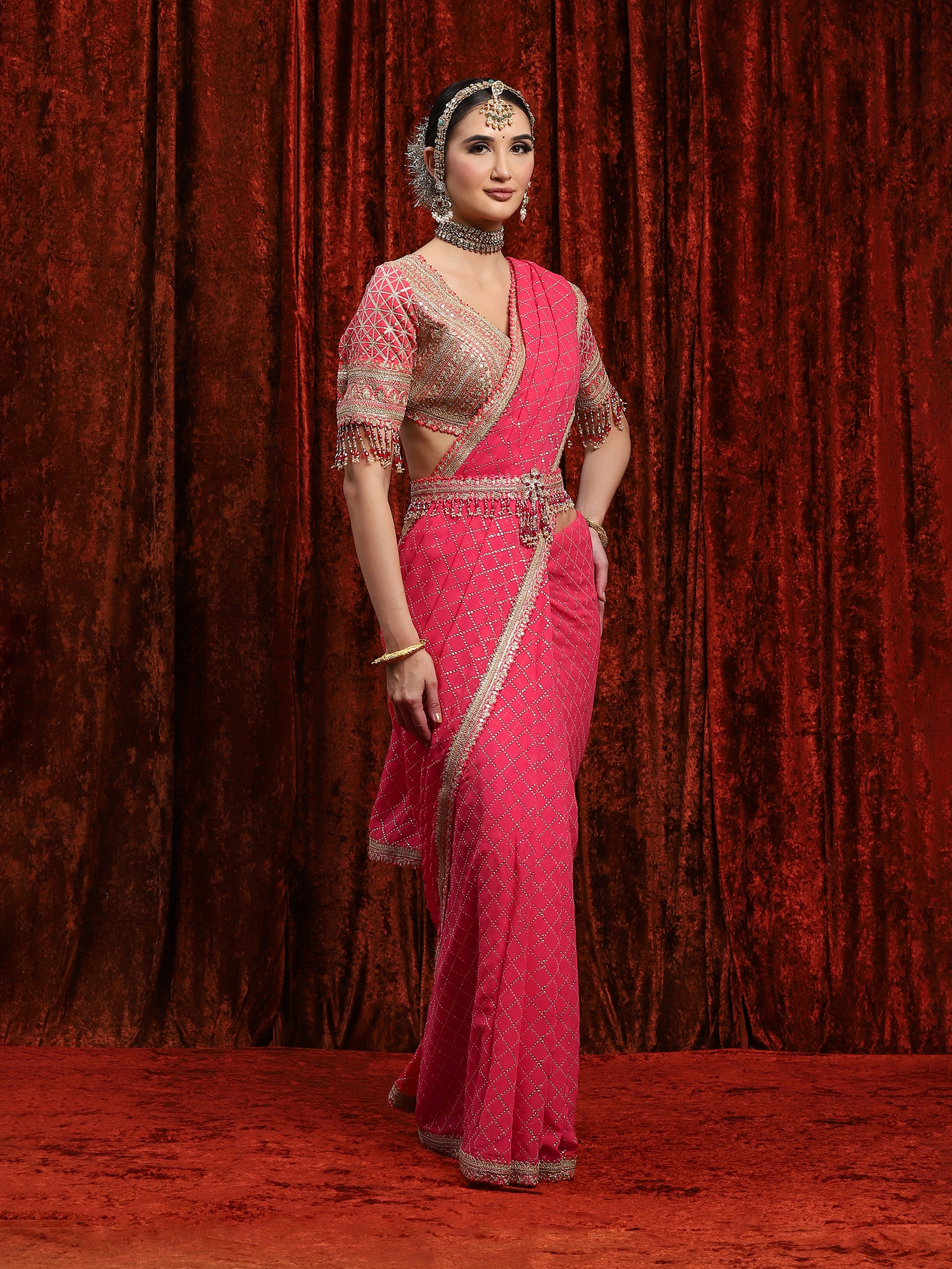 Rouge Pink Georgette Saree Saree & Blouse Set