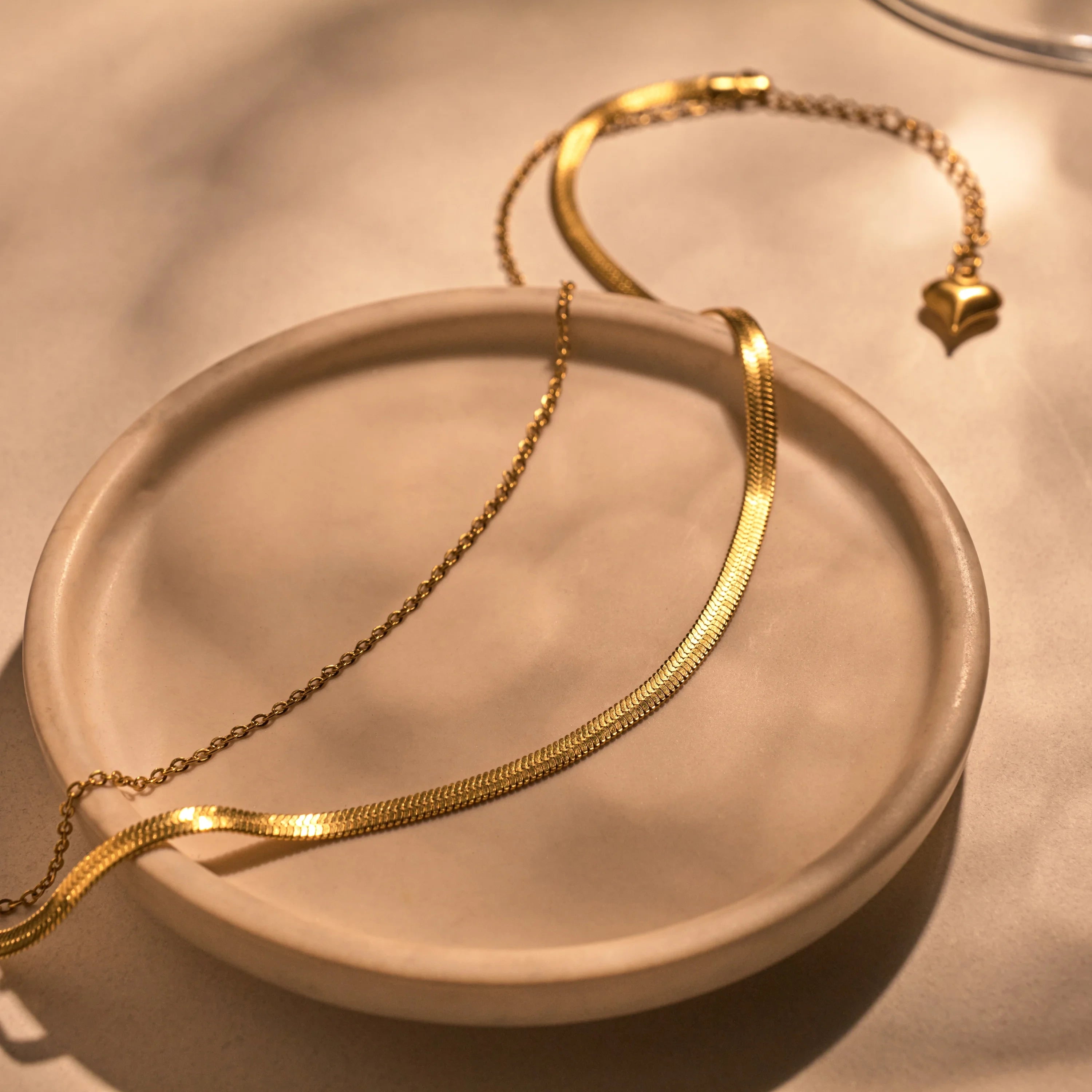 Baesic Double Layered Neckchain Gold