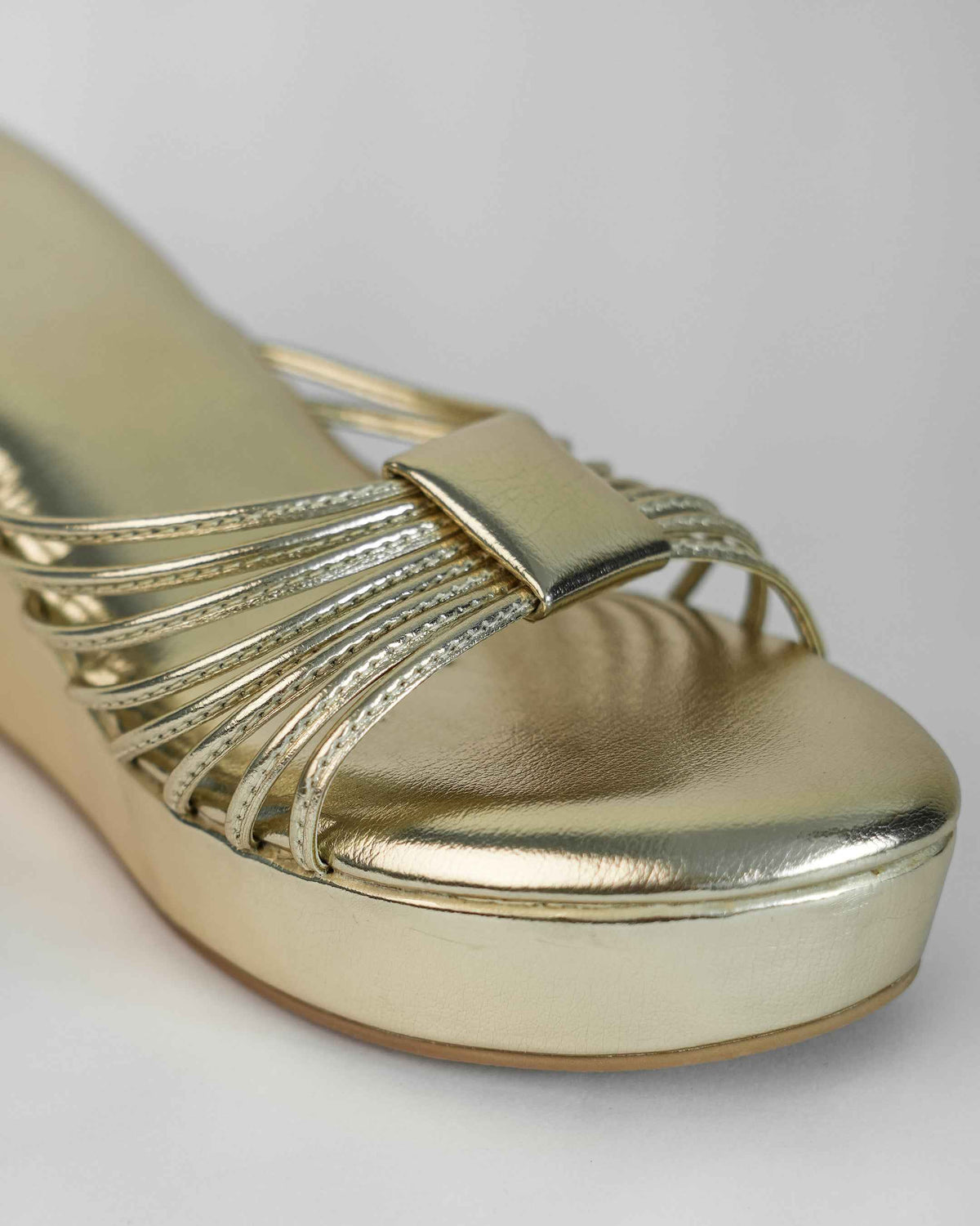 Gold Open Toe Slip-on closure Biscuit Wedge