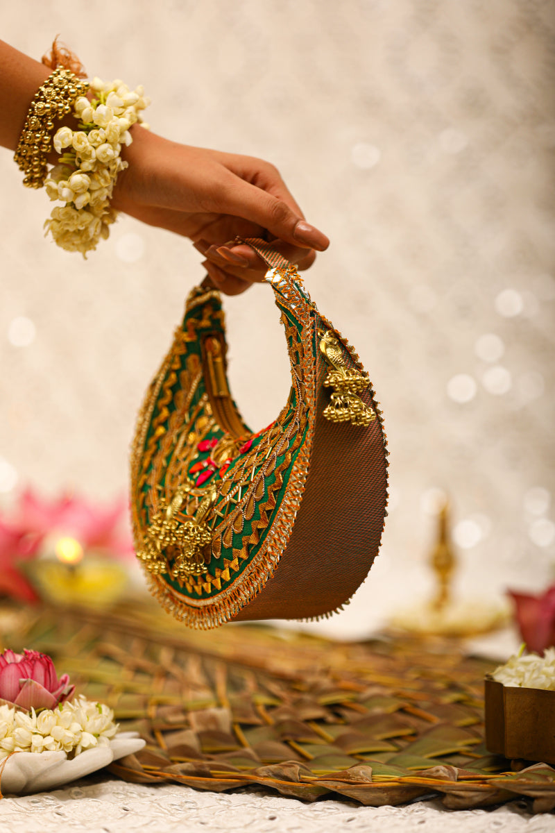 Ishani -Green Handbag