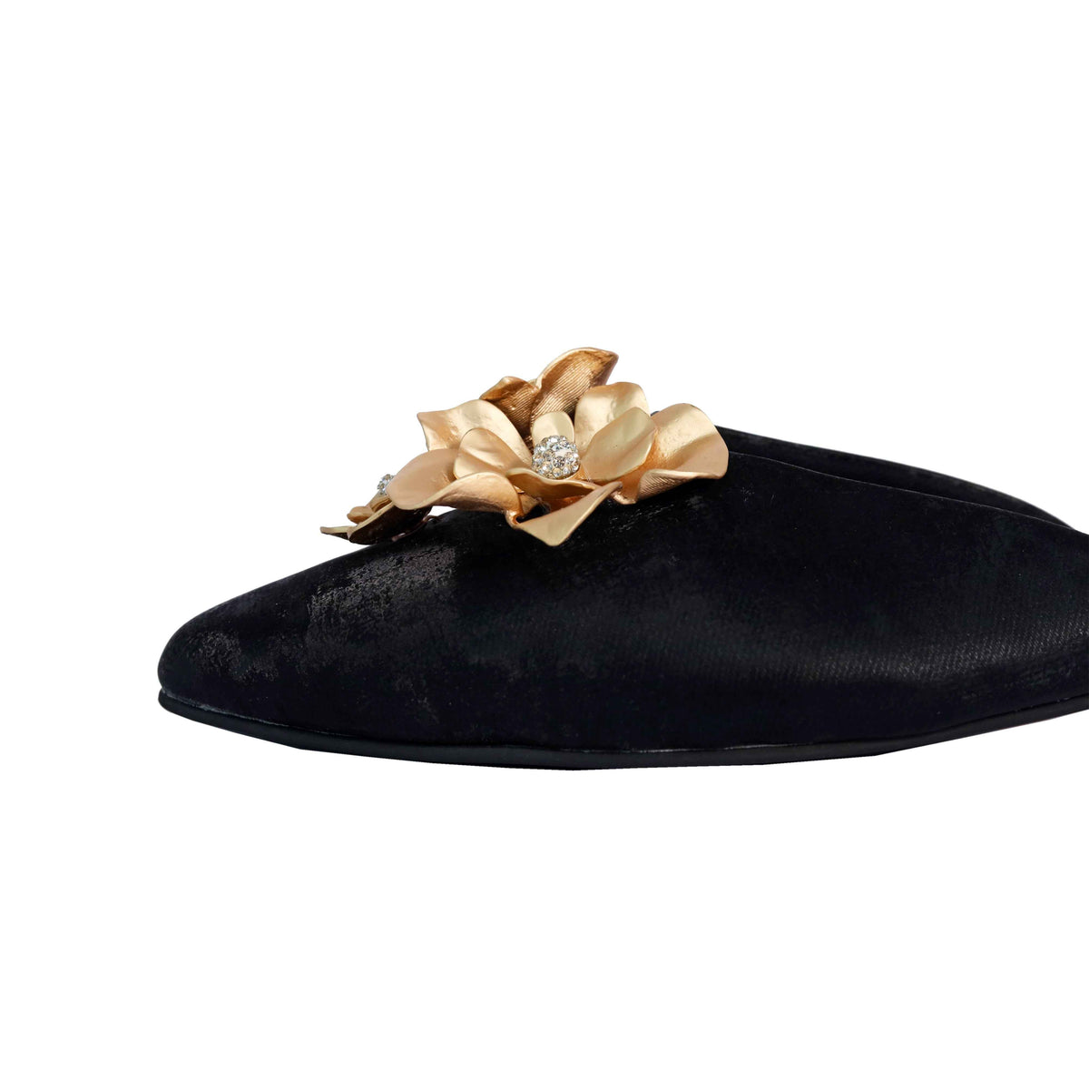 Women Floral Embroidered Black Buns & Roses Kitten Heel
