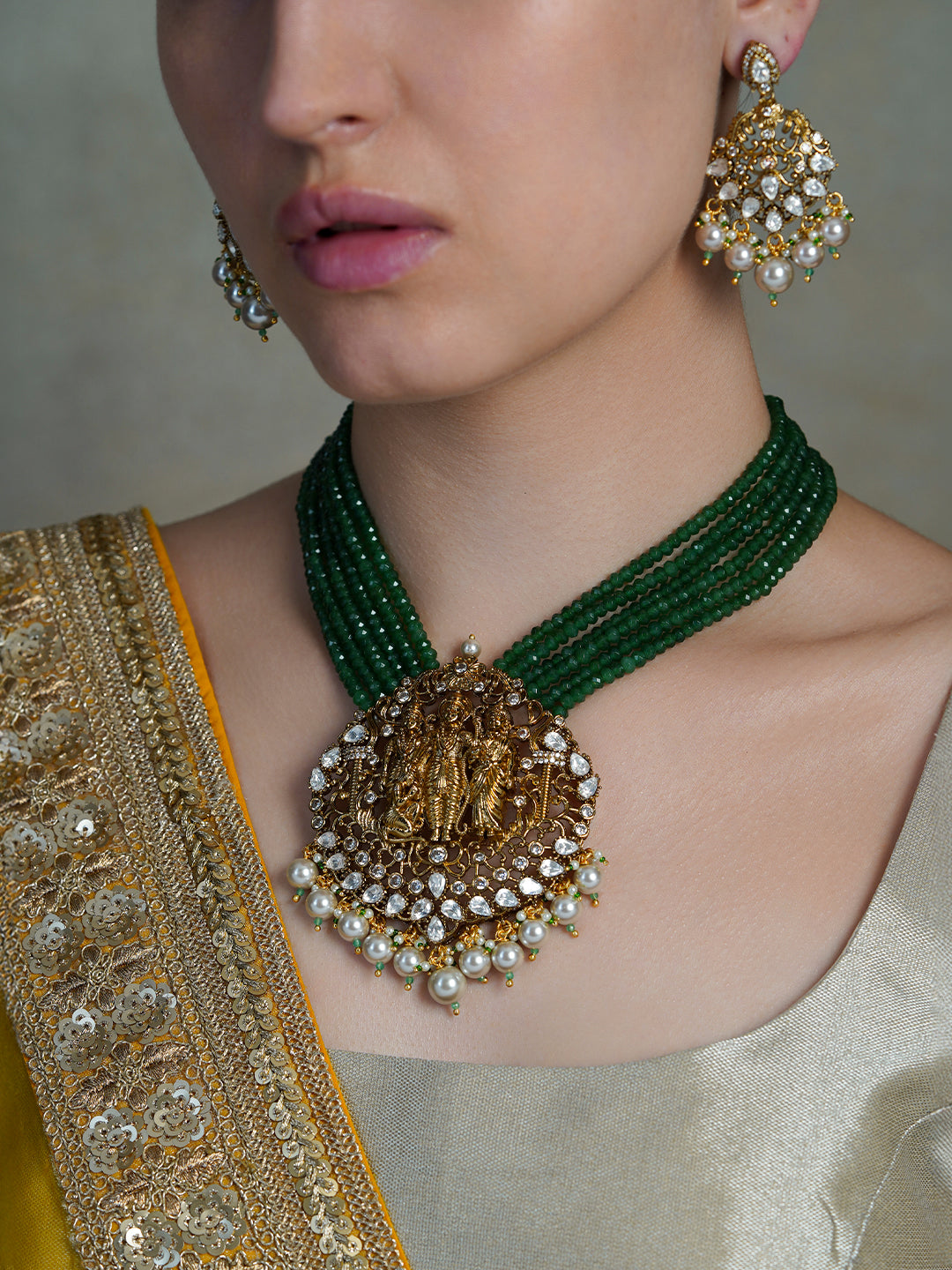 Emerald Dome Temple Necklace Set