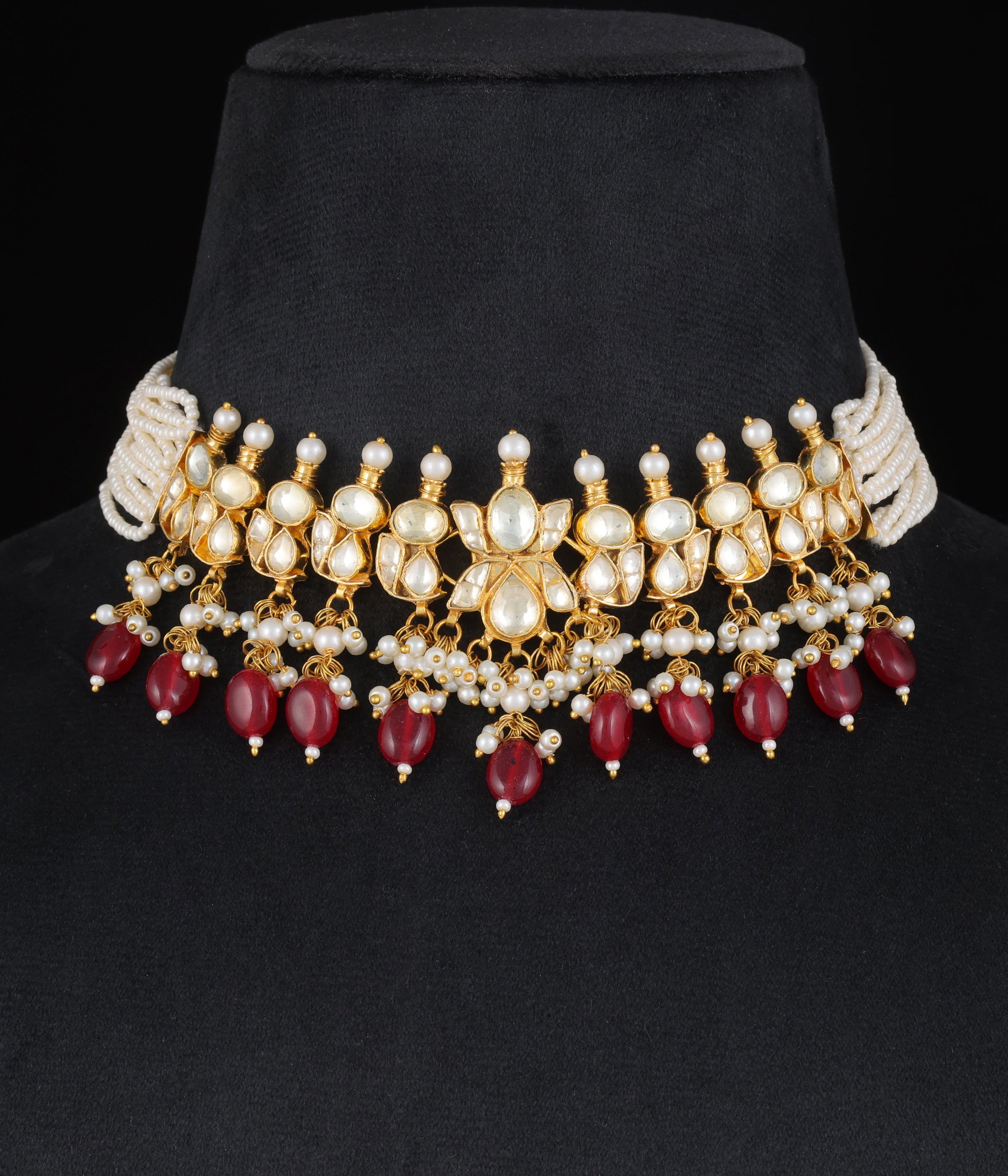 Gold finish Kundan Necklace set