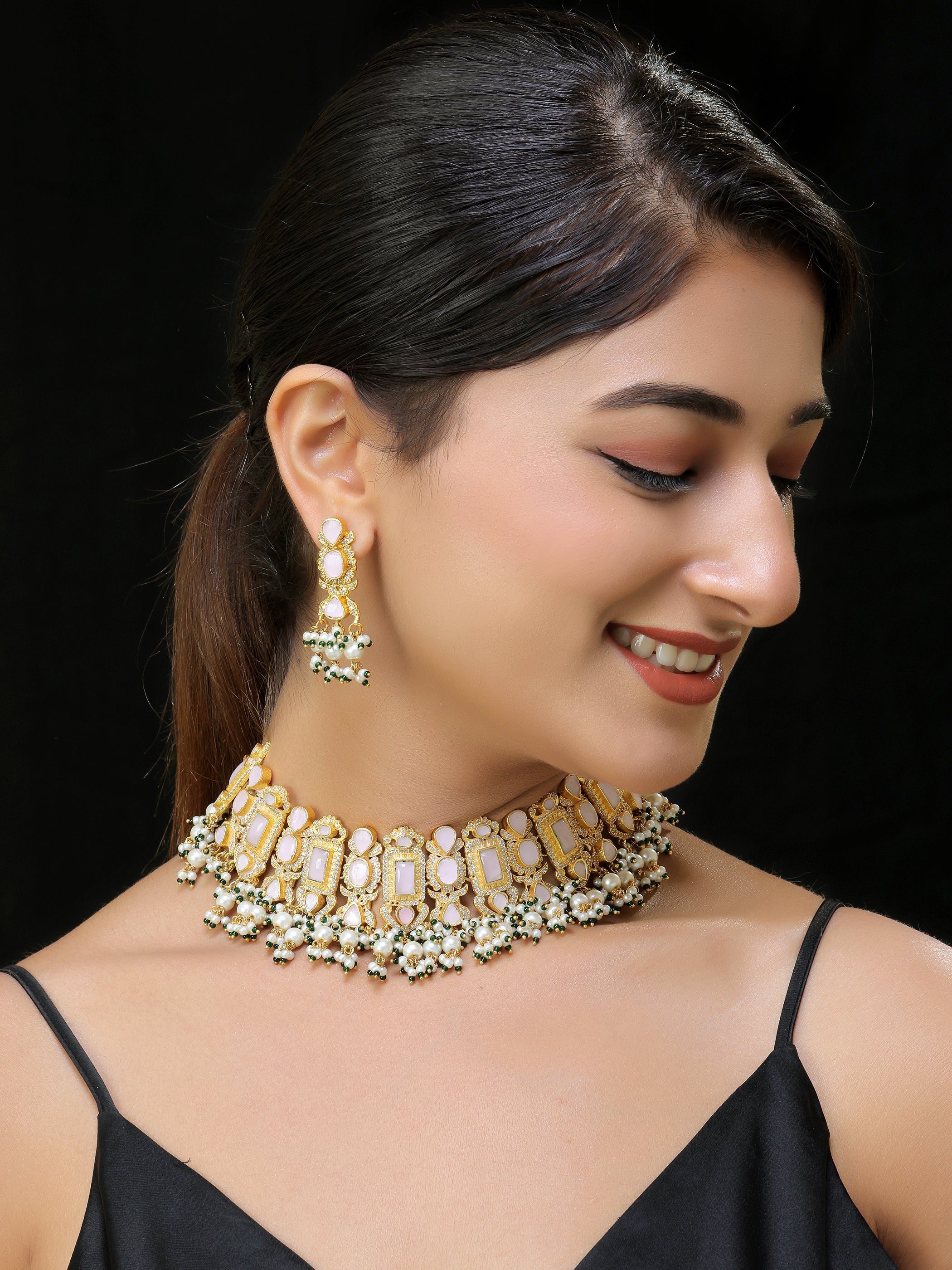 Gold finish Kundan Necklace set