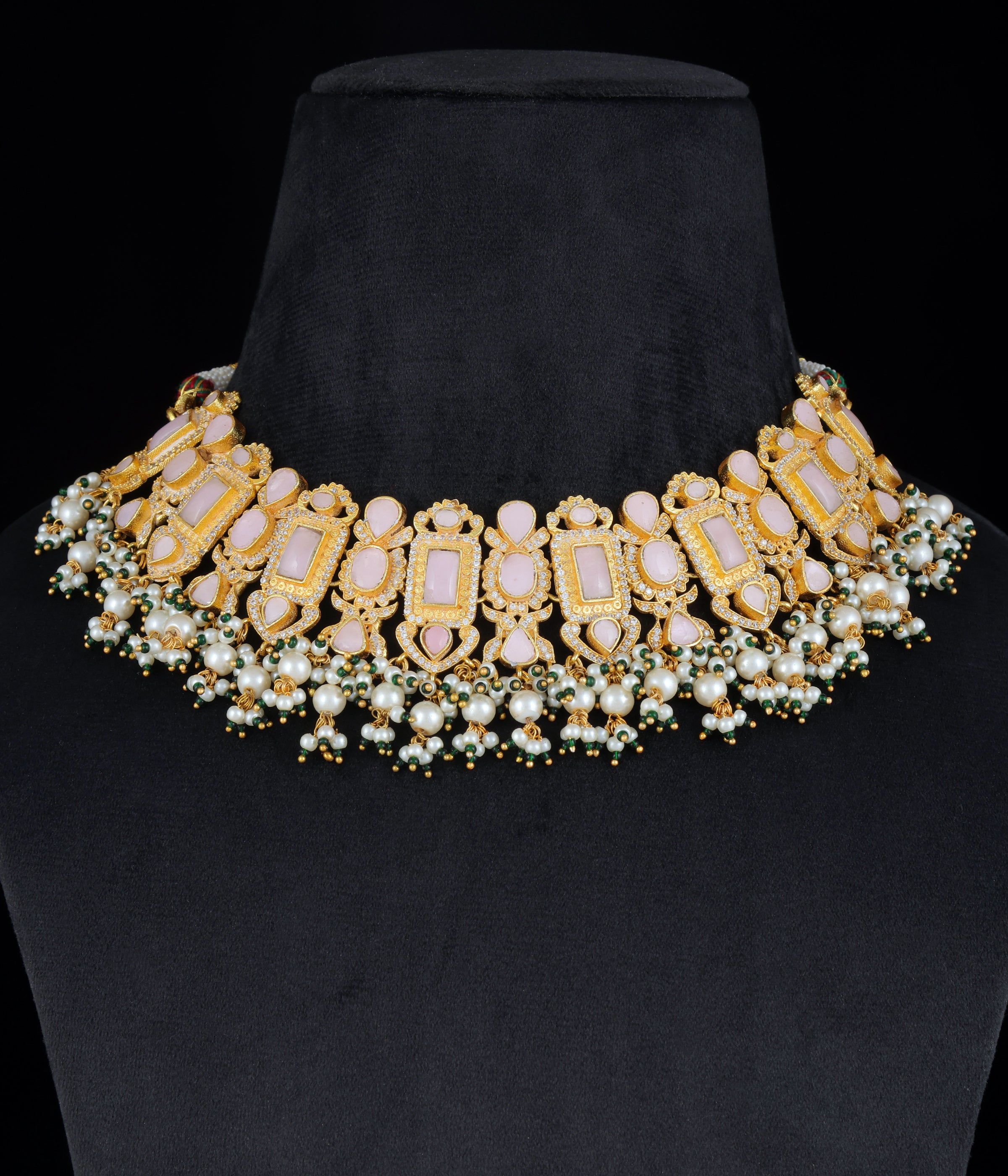 Gold finish Kundan Necklace set