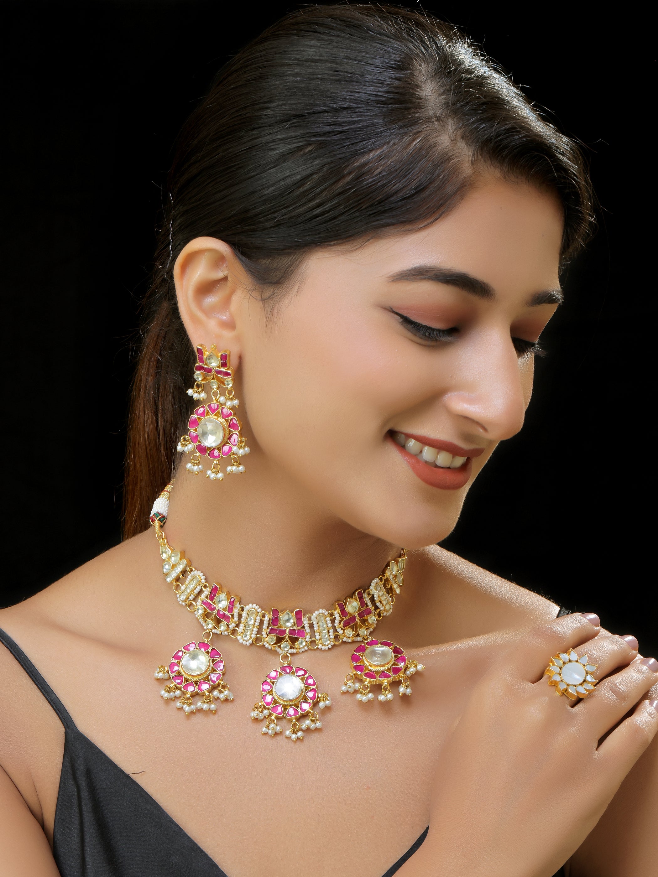 Gold finish Kundan Necklace set