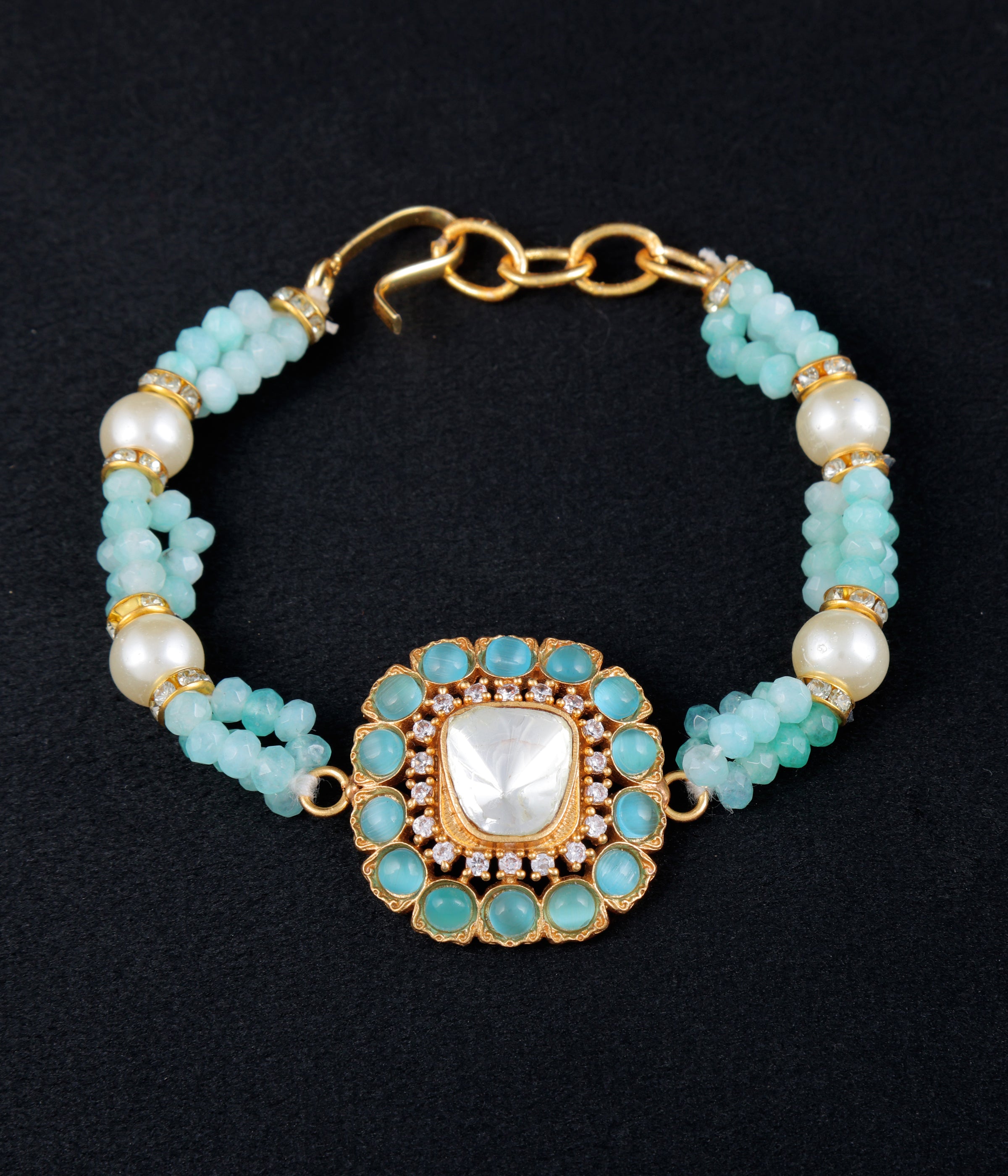 Gold finish Kundan Bracelet