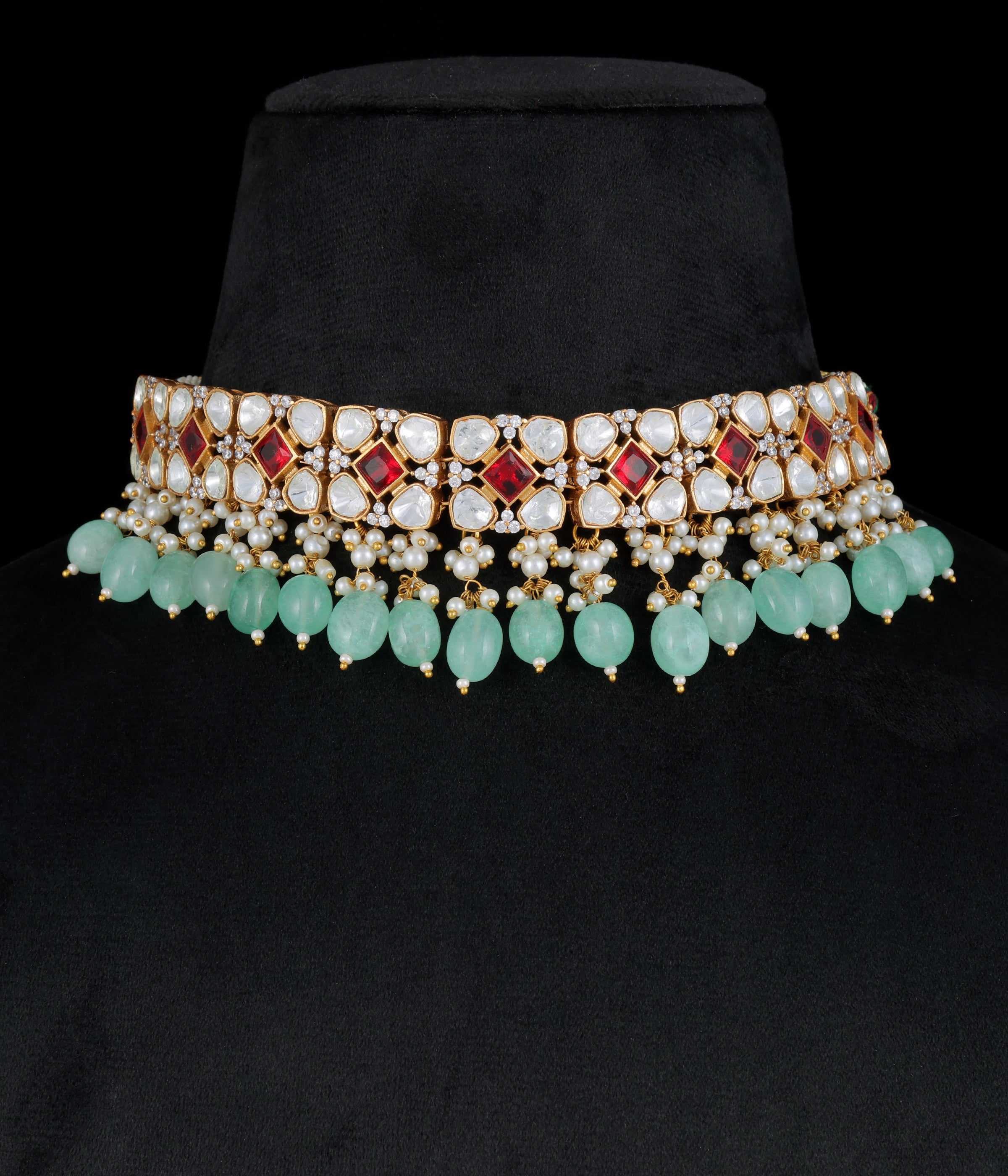 Gold finish Kundan Necklace set