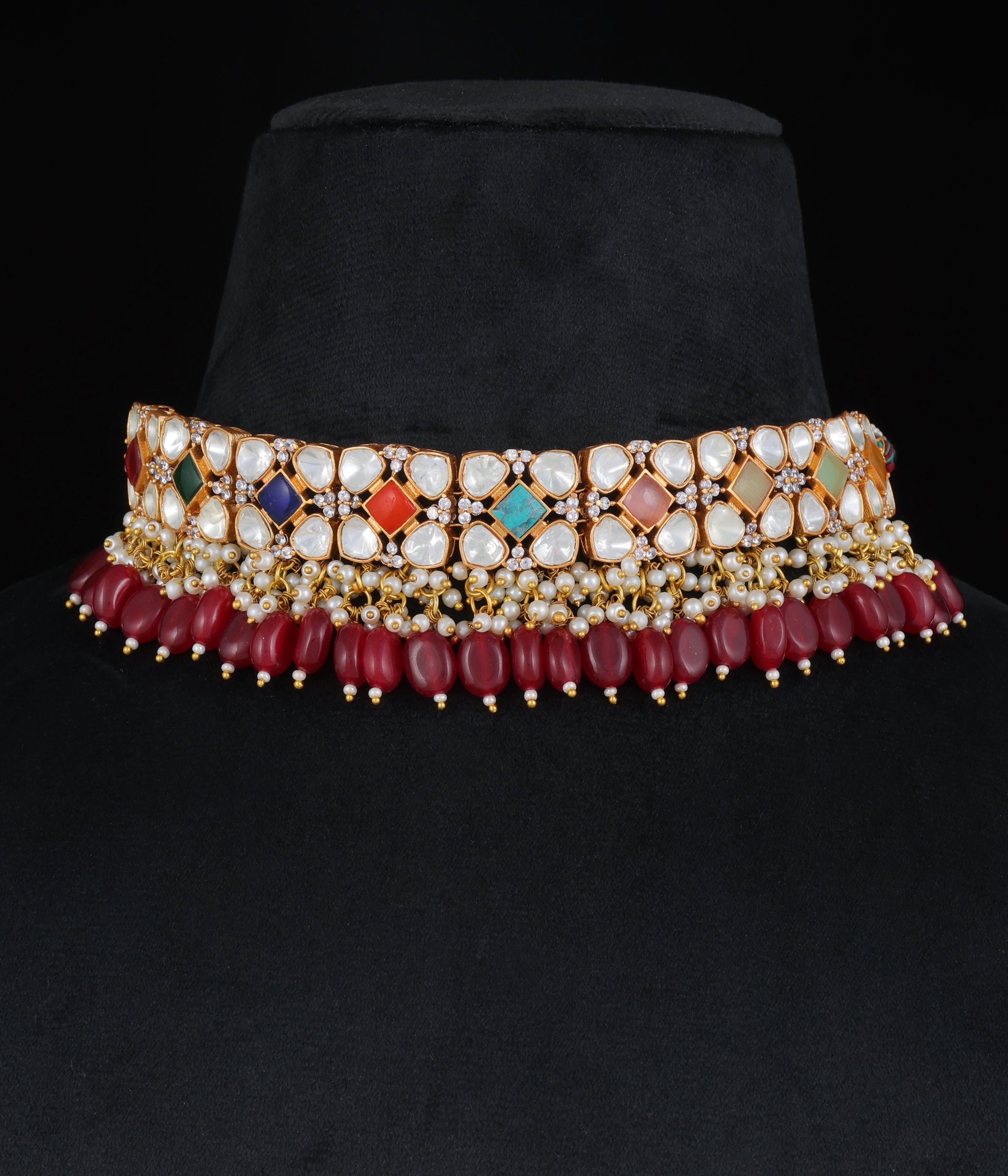 Gold finish Kundan Necklace set
