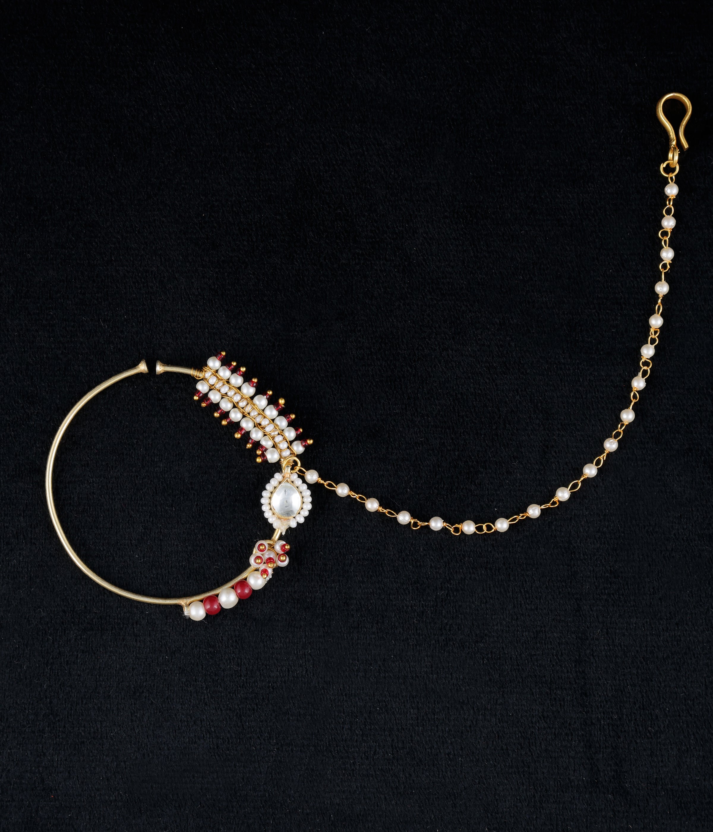 Gold finish Kundan Nath/ Nosering