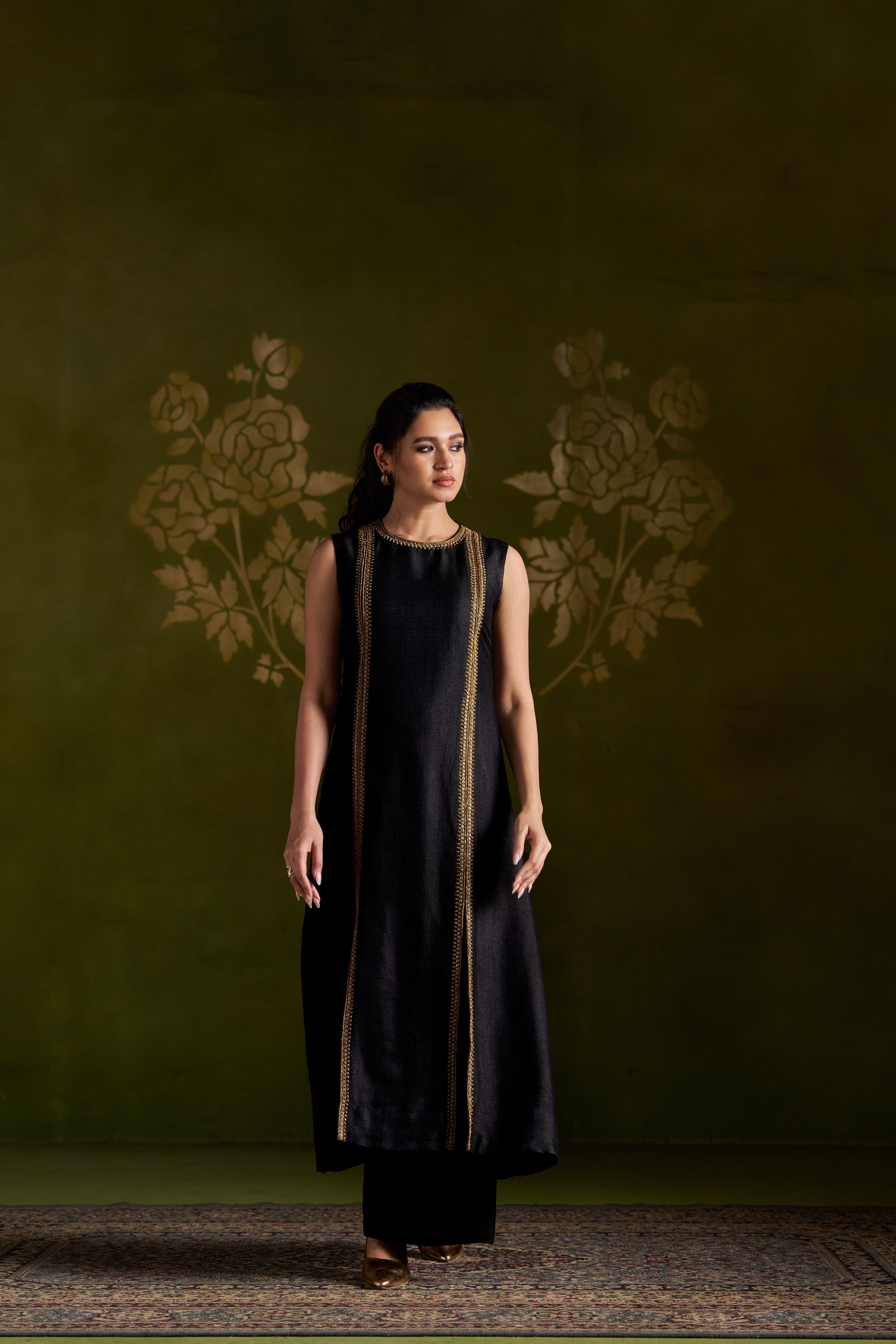 Roshmika Kurta Set