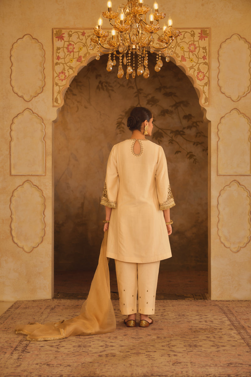 TAJRA CREAM ZERO-NECK A-LINE KURTA SET