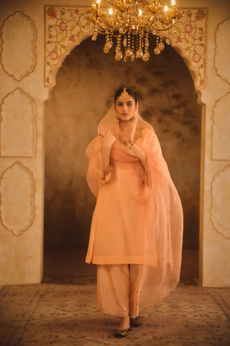 TAJRA PEACH V-NECK ORGANZA A-LINE KURTA SET