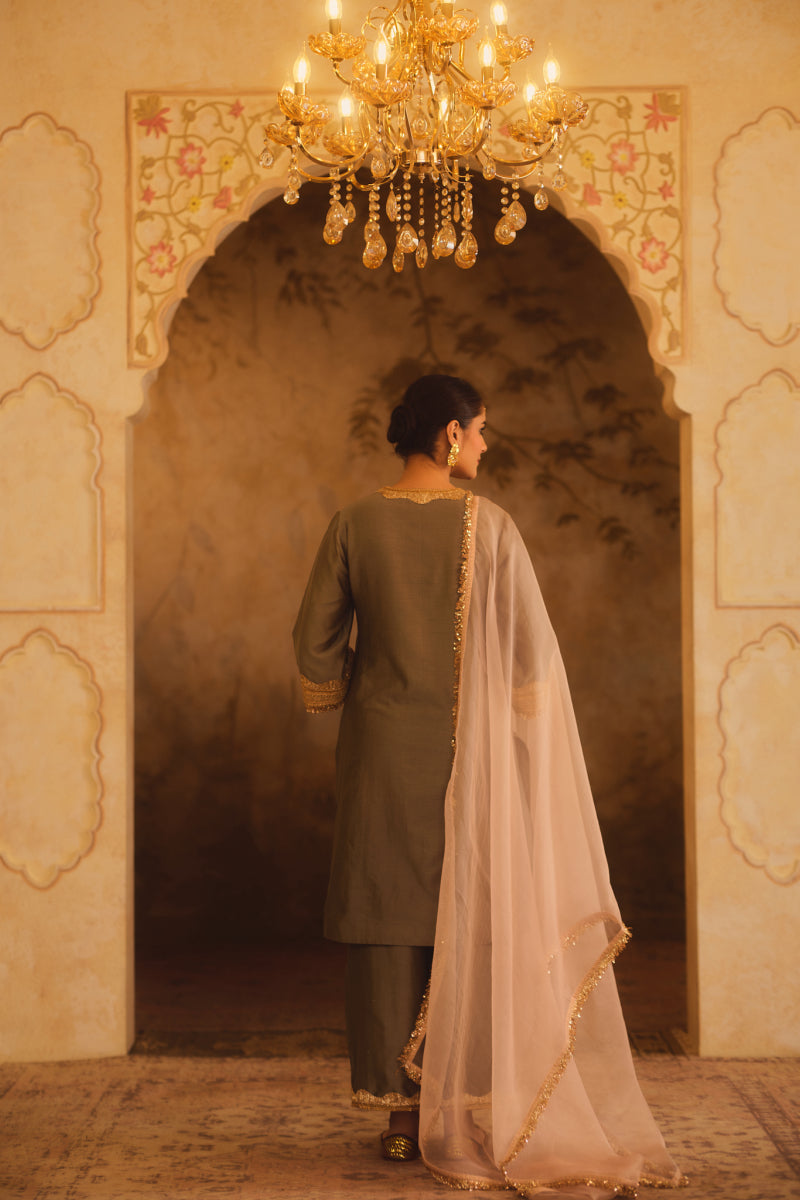 GULBANO GREEN V-NECK A-LINE KURTA SET