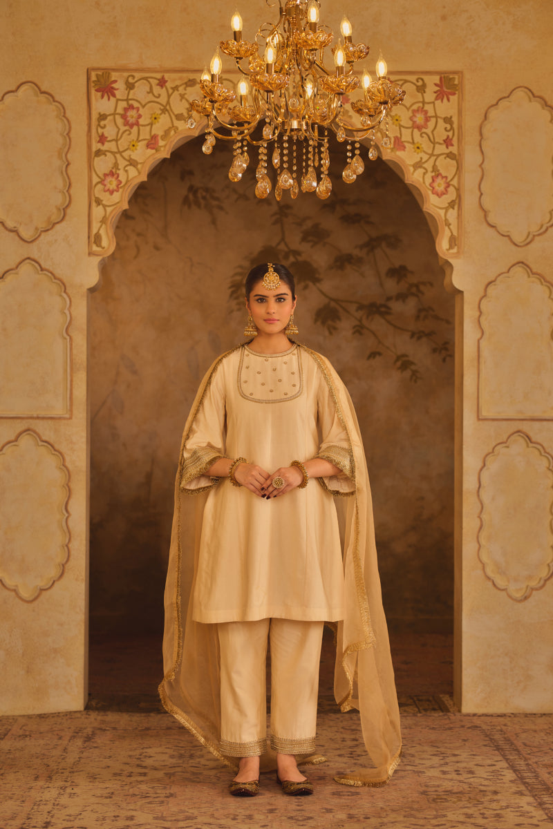 GULBANO CREAM ZERO-NECK A-LINE KURTA SET