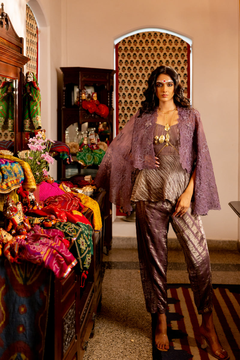 Aarvi - Overlay, top & pants set