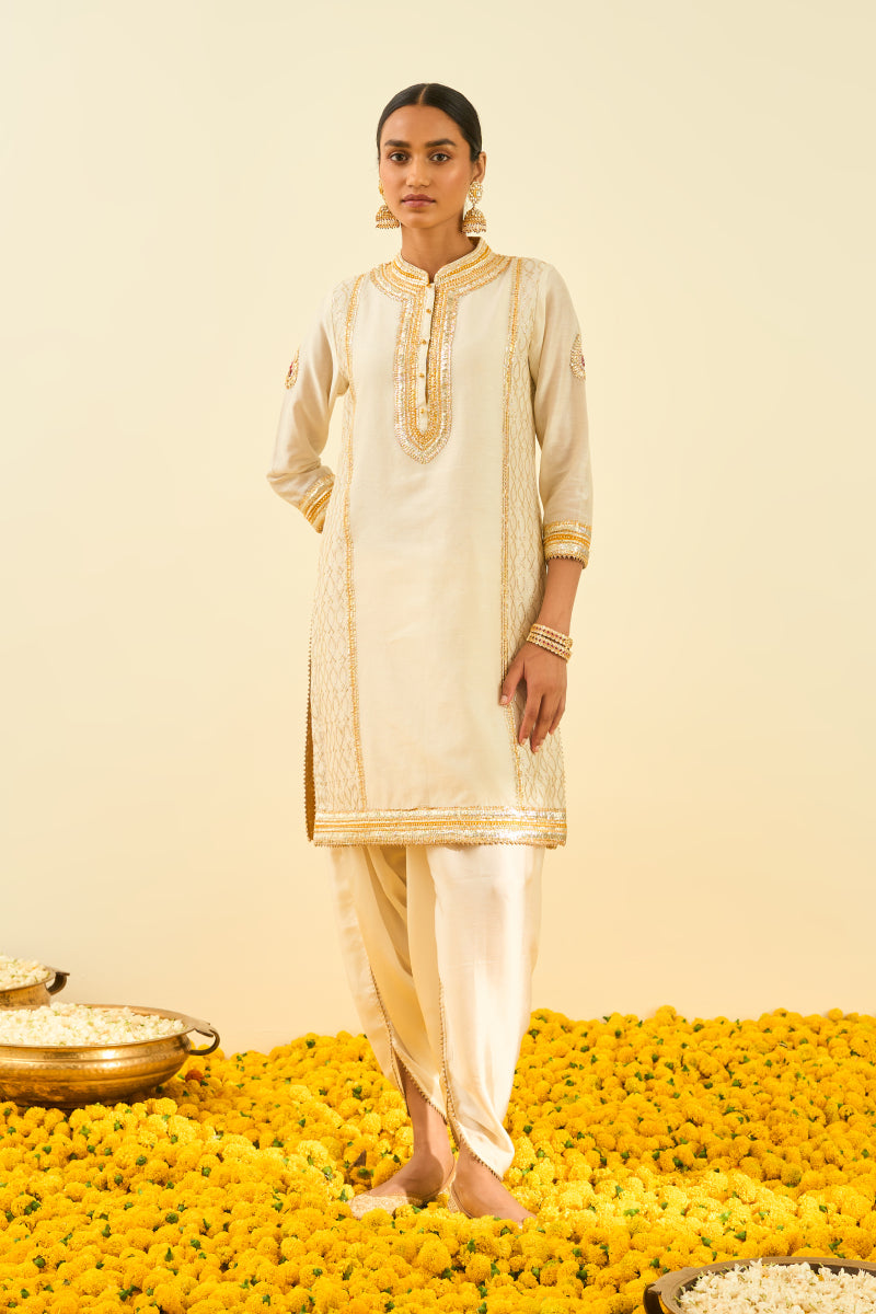 Aliza- Short kurta with dhoti