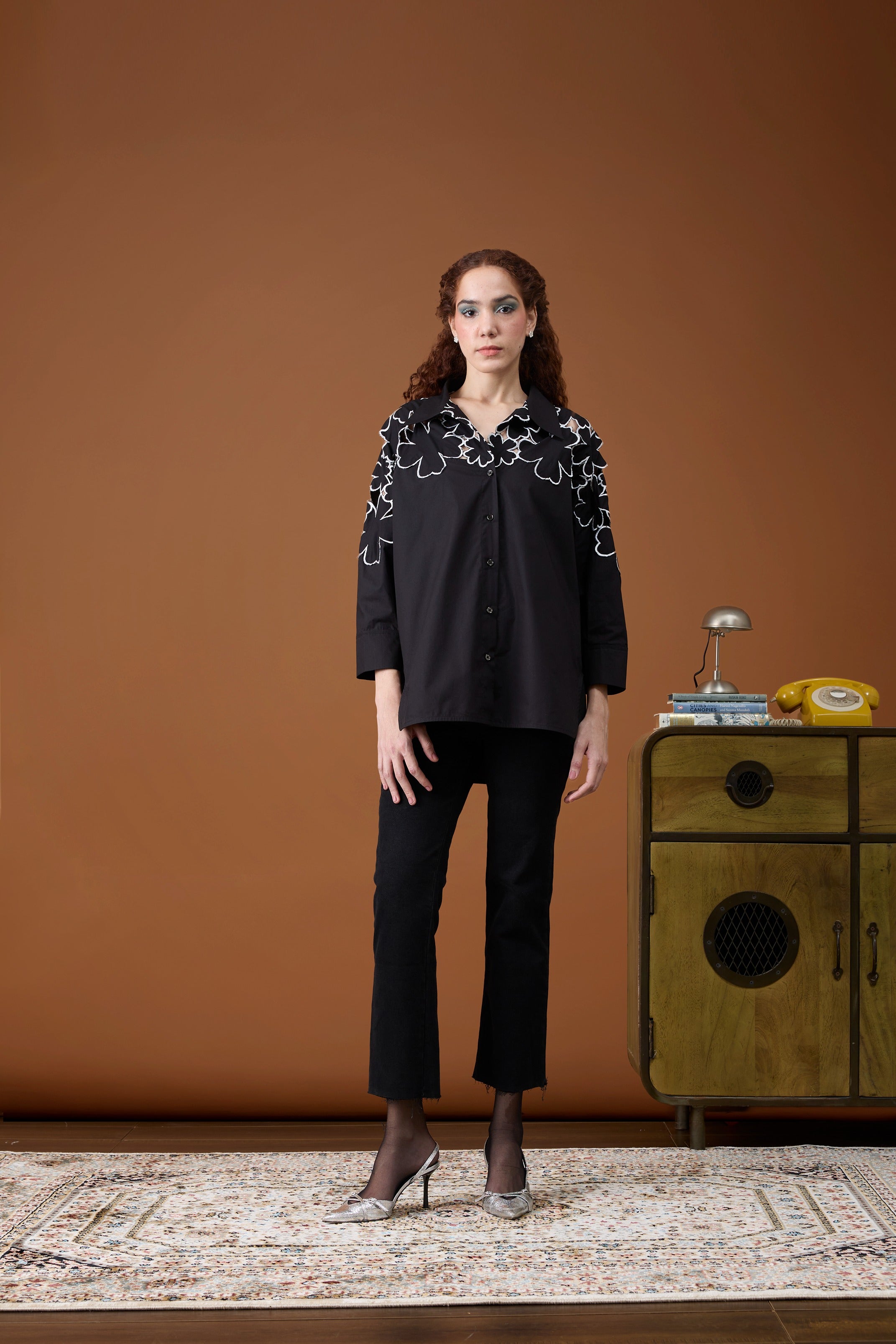 Amaryllis Applique Shirt