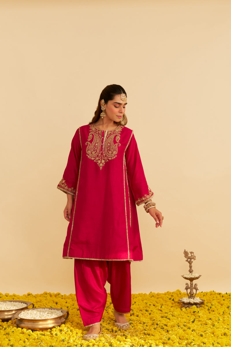Ayra-Short Chauga With Salwar