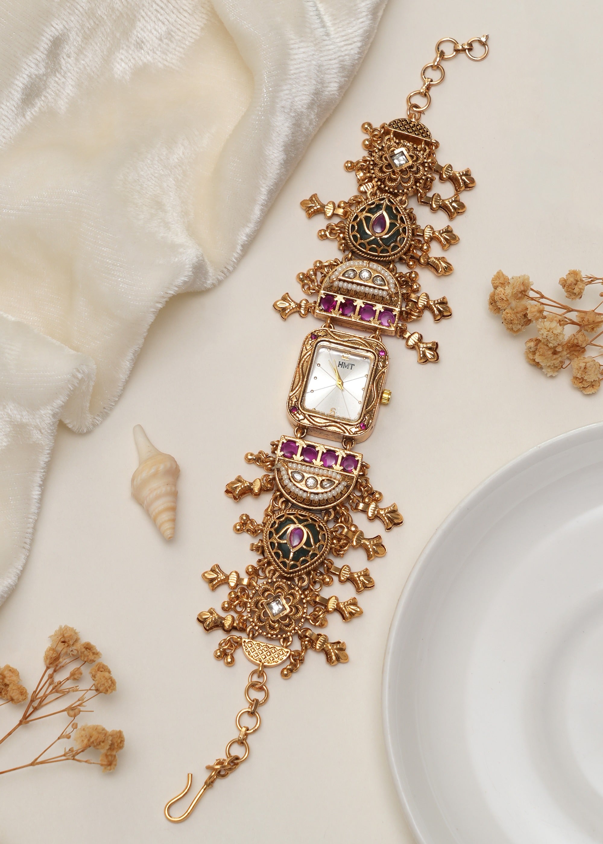 Rajwadi Heritage Gold Look Wrist Watch