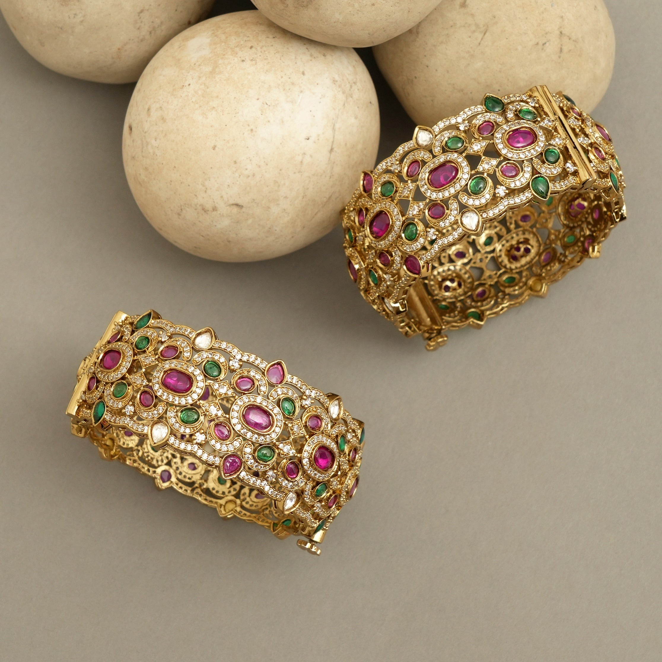 Inaya Bangles Set