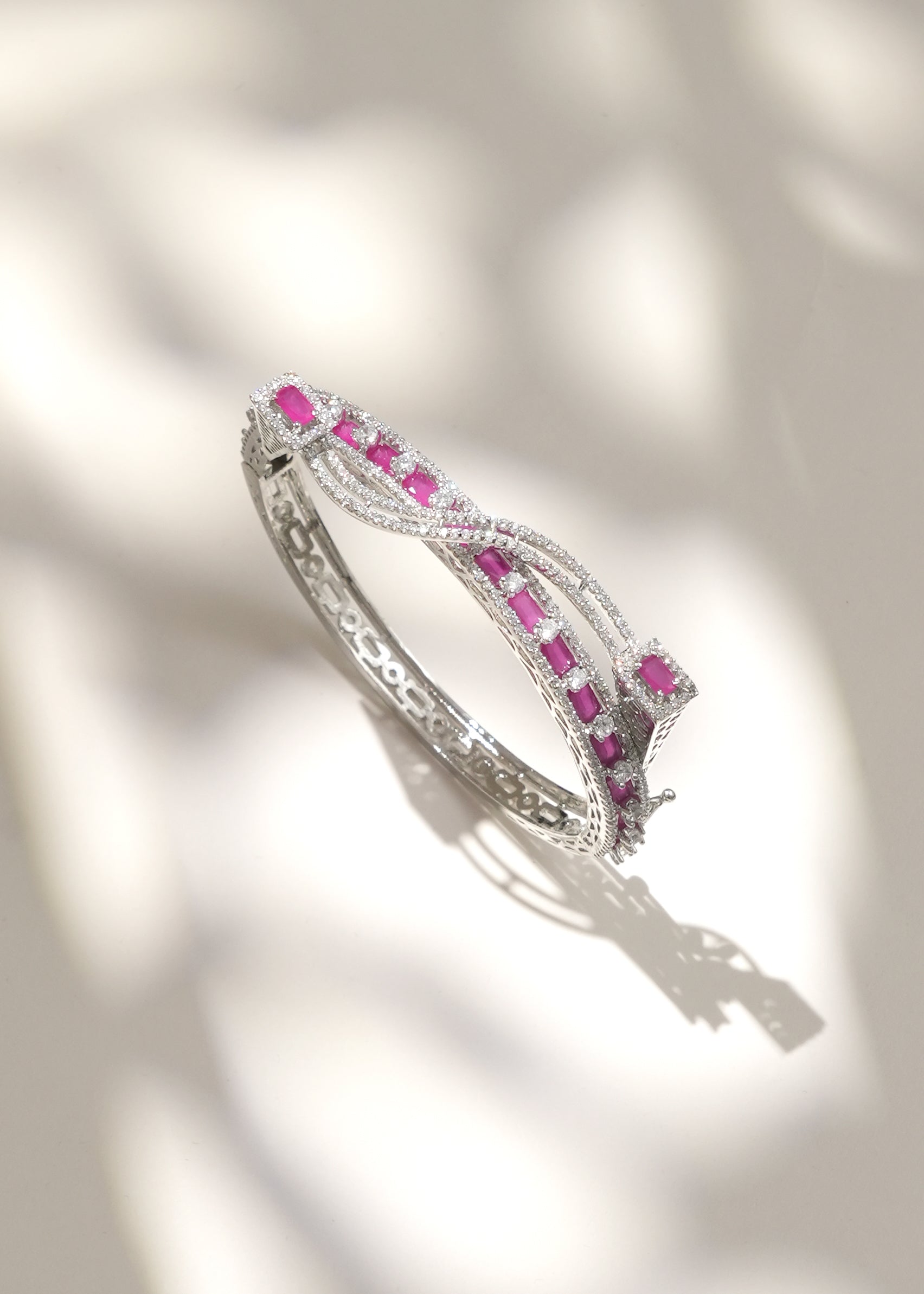 Elegant Everyday Diamond Bracelet for Women