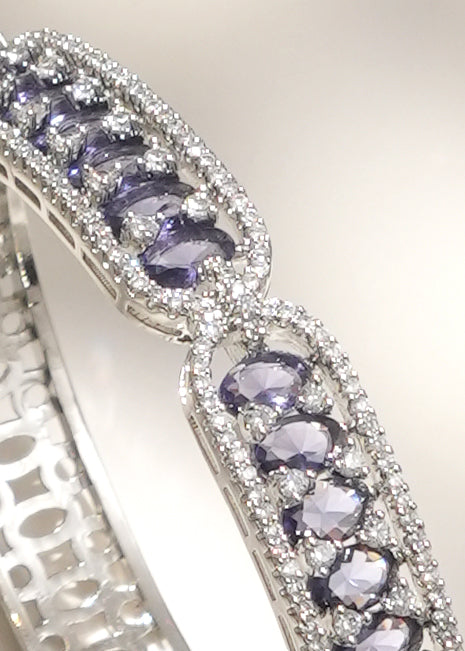 Diya Cluster Openable Diamond Style Bracelet
