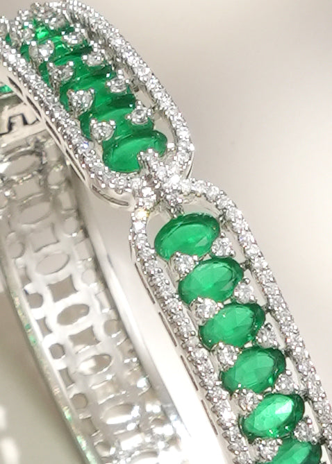 Diya Cluster Openable Diamond Style Bracelet