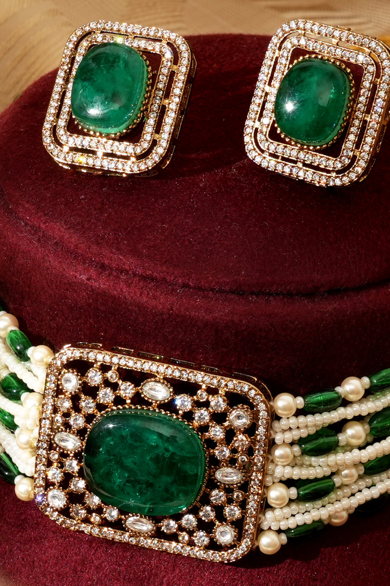 Aarna Kundan Pearls Choker