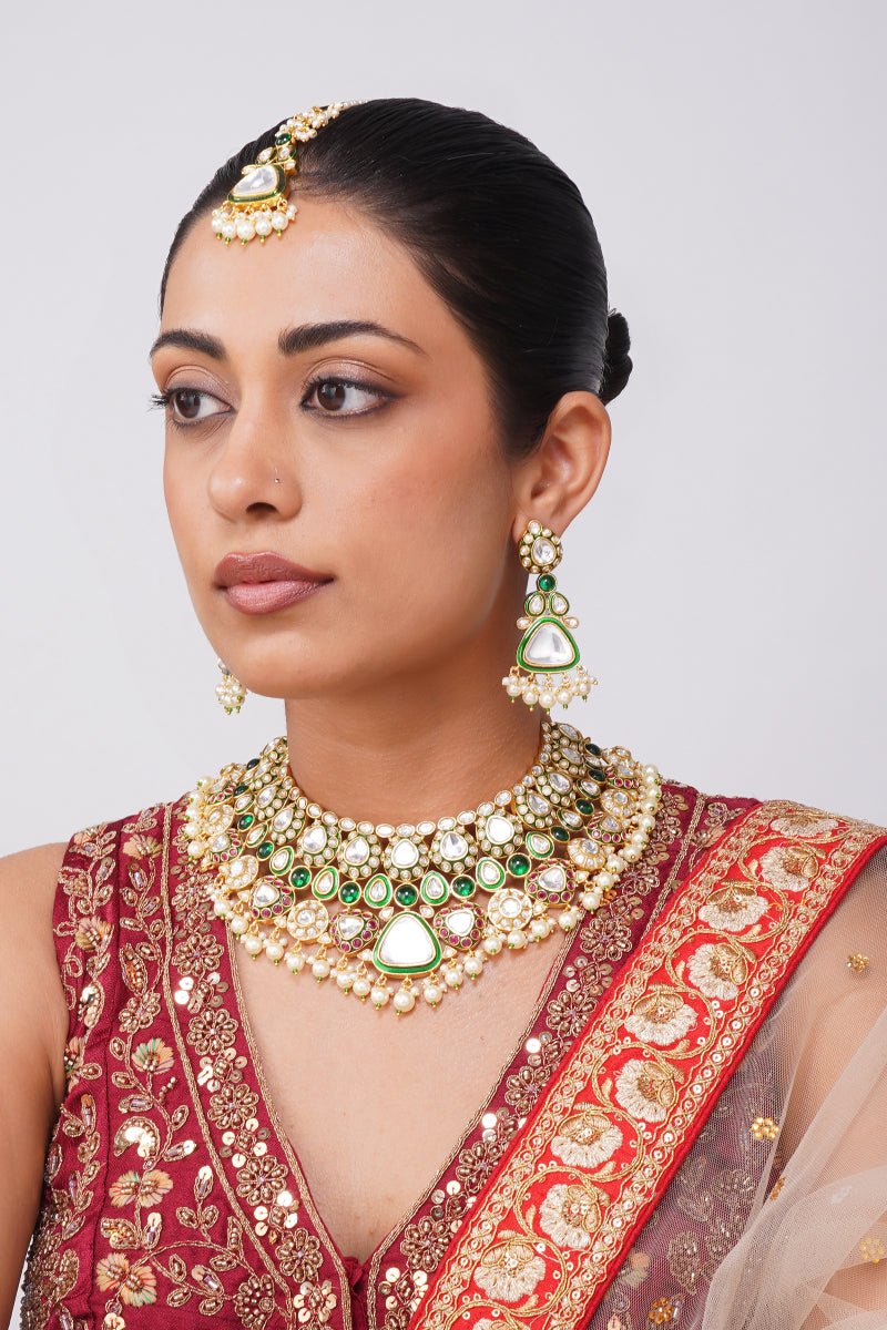 Aarohi Kundan Necklace Set