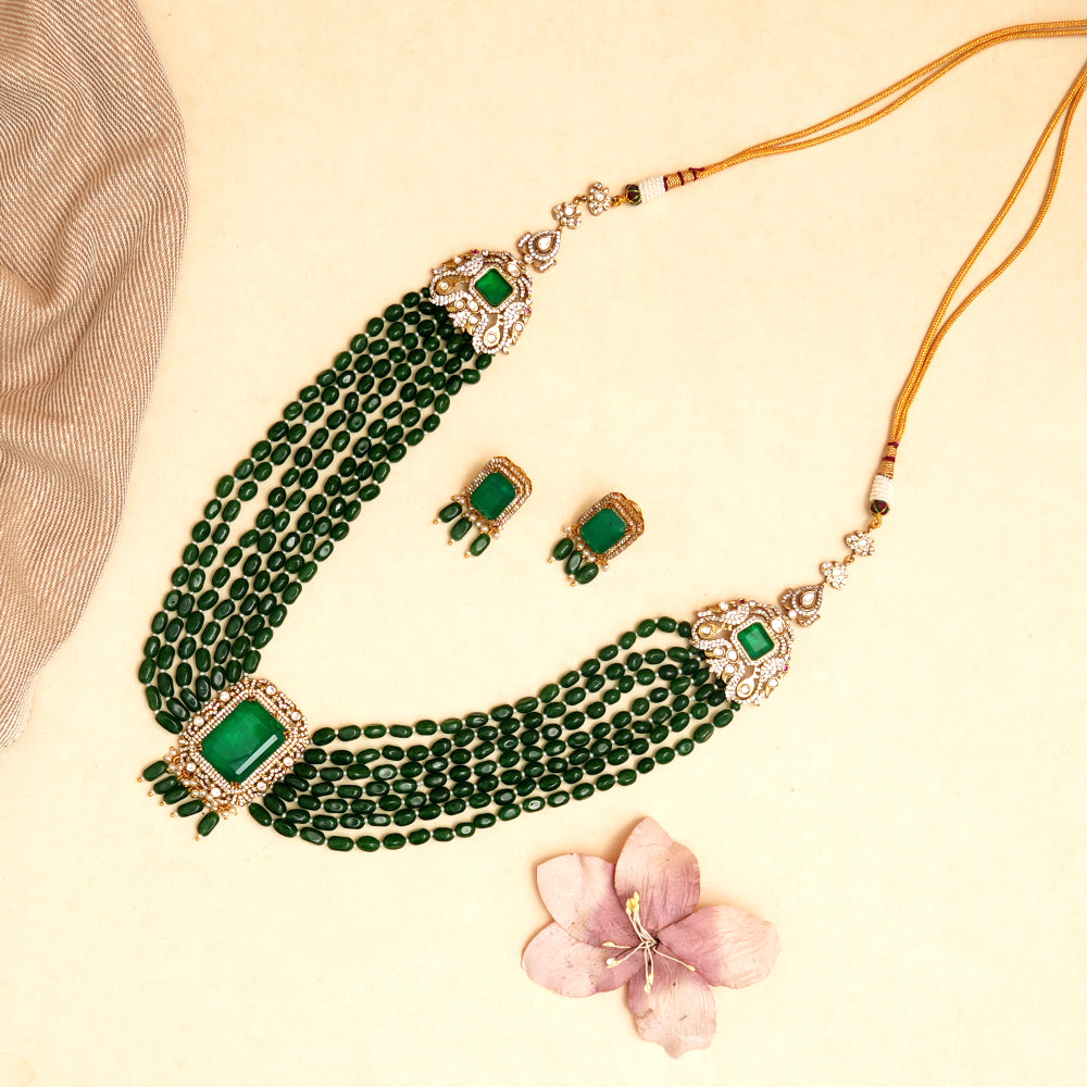 Aparna Necklace Set