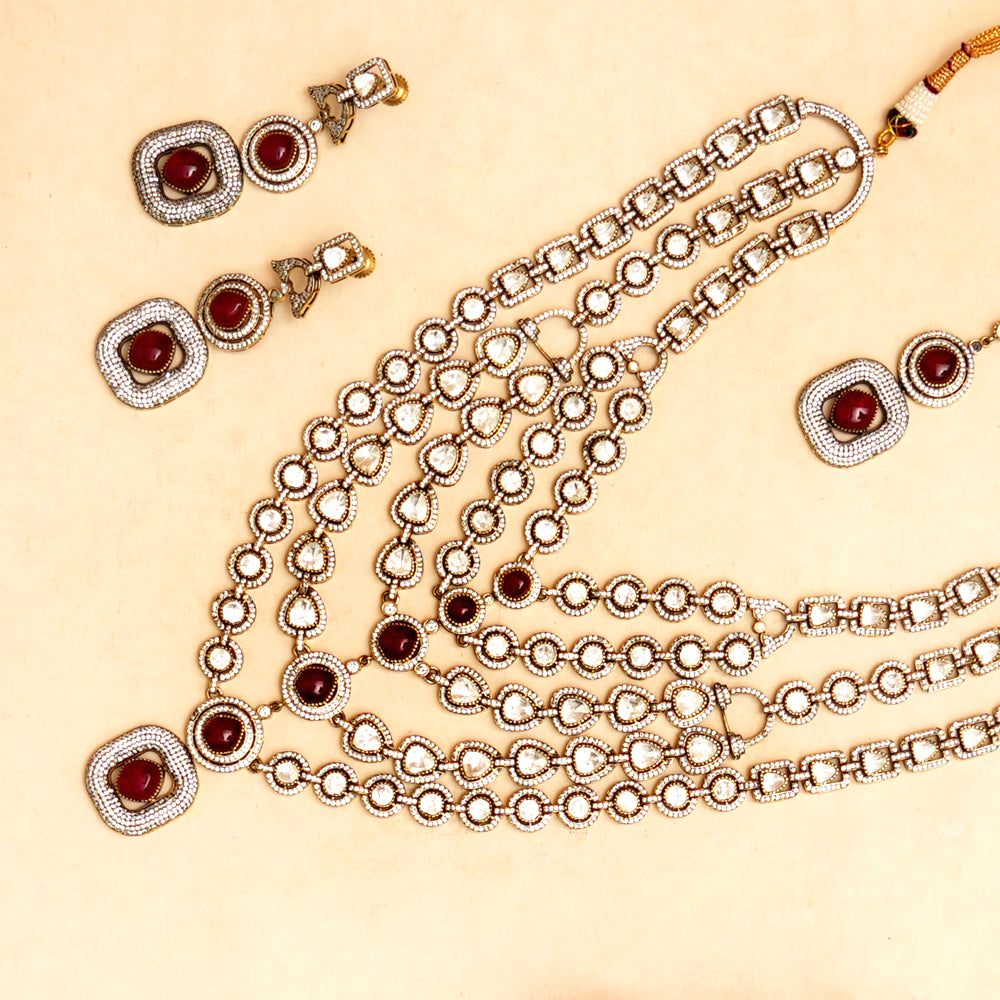 Adhya Necklace Set