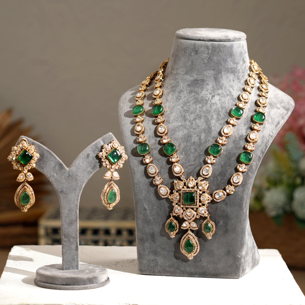 Veena Necklace Set