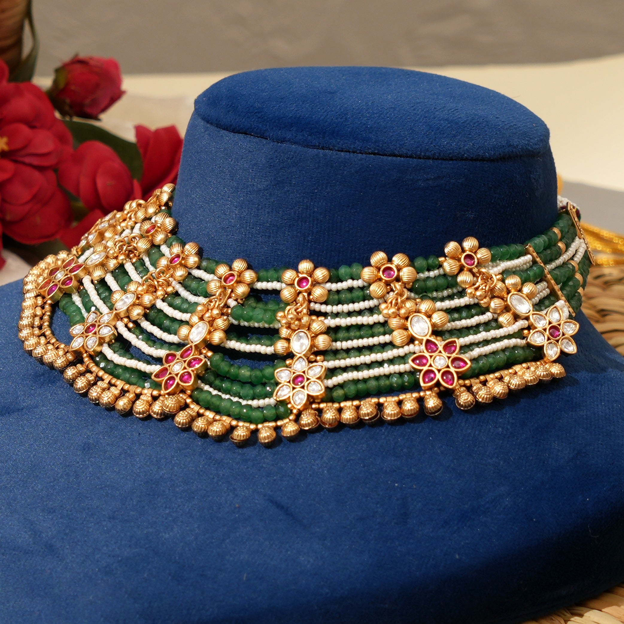 Inira Necklace Set