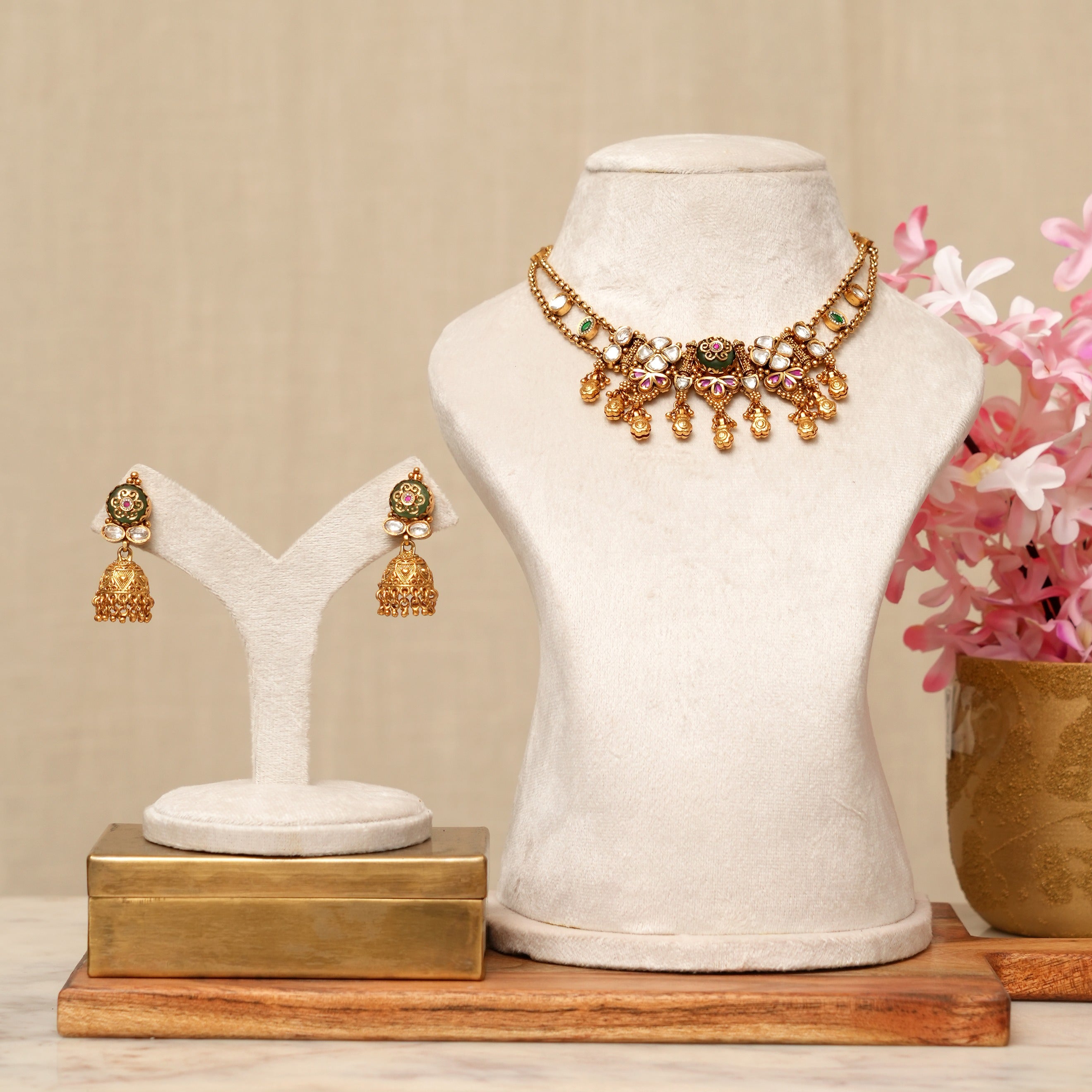 Laksh Kundan Heritage Gold Necklace Set